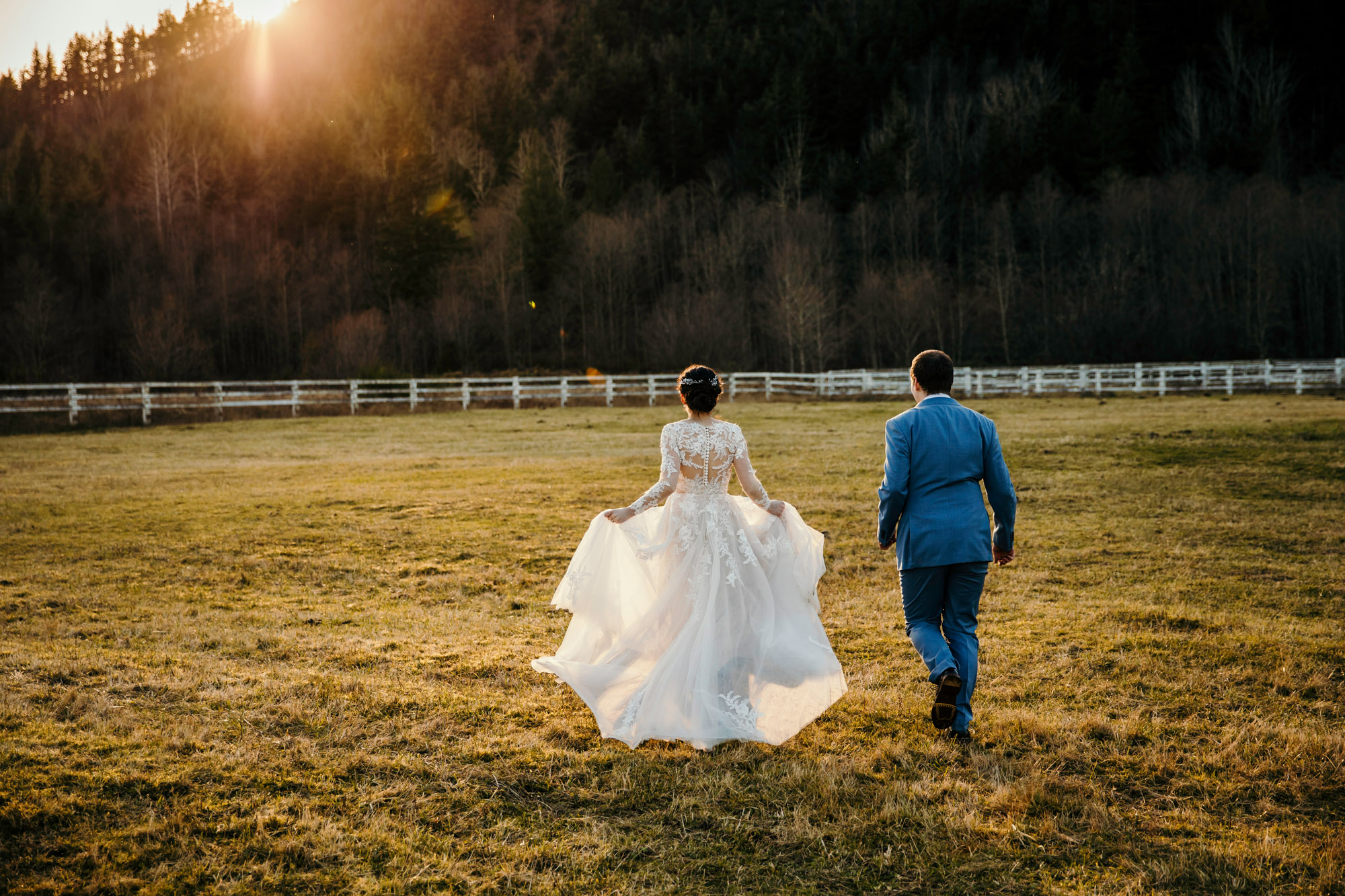 Rein Fire Ranch elopement by Seattle wedding photographer James Thomas Long Photography