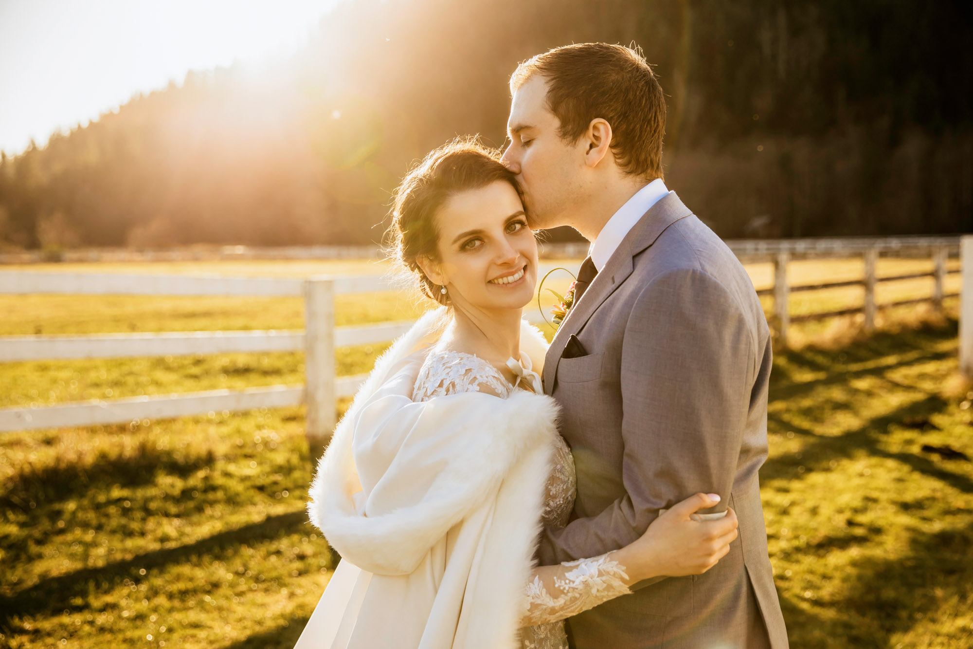 Rein Fire Ranch elopement by Seattle wedding photographer James Thomas Long Photography