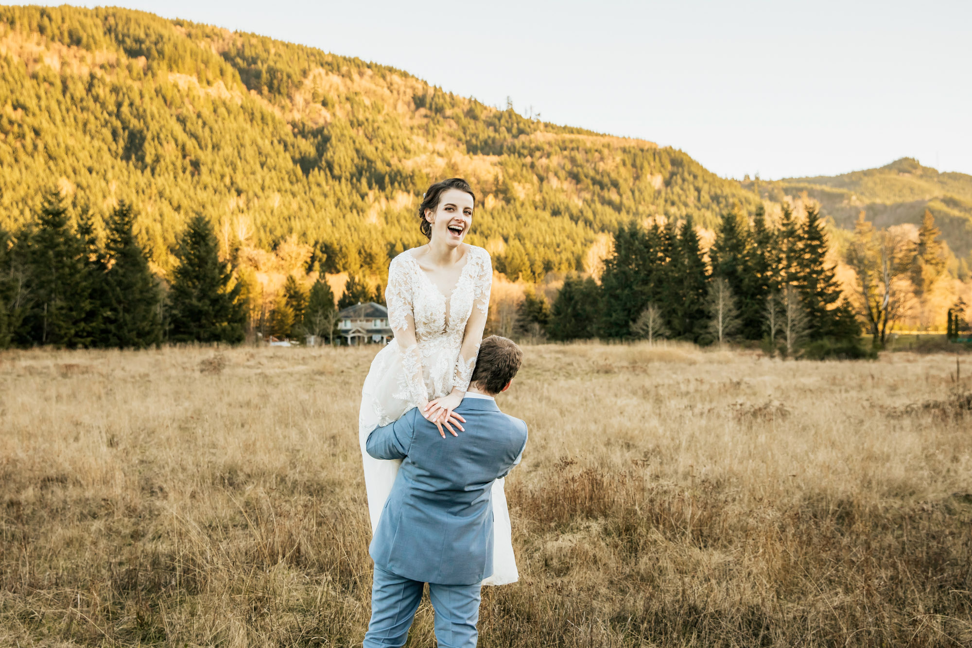 Rein Fire Ranch elopement by Seattle wedding photographer James Thomas Long Photography