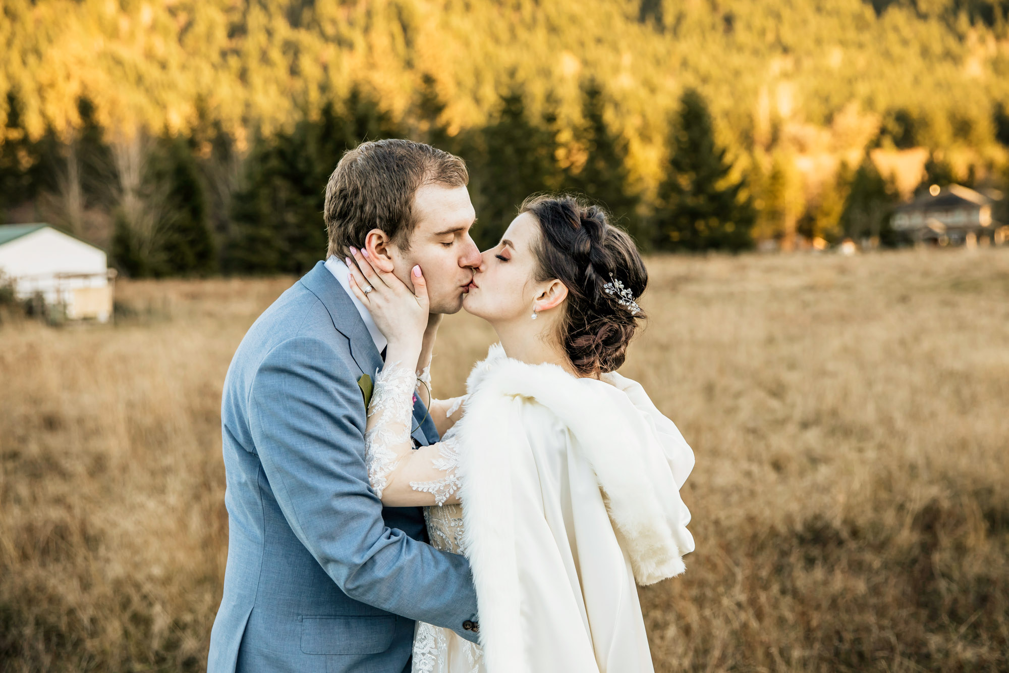 Rein Fire Ranch elopement by Seattle wedding photographer James Thomas Long Photography