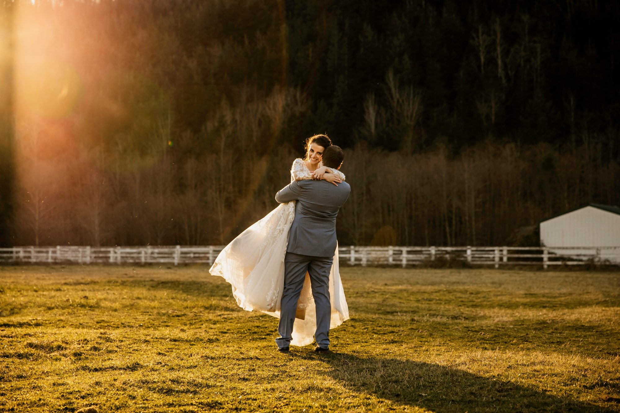 Rein Fire Ranch elopement by Seattle wedding photographer James Thomas Long Photography