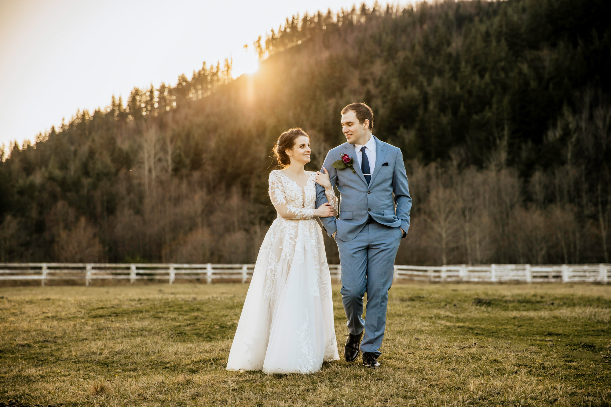 Rein Fire Ranch elopement by Seattle wedding photographer James Thomas Long Photography