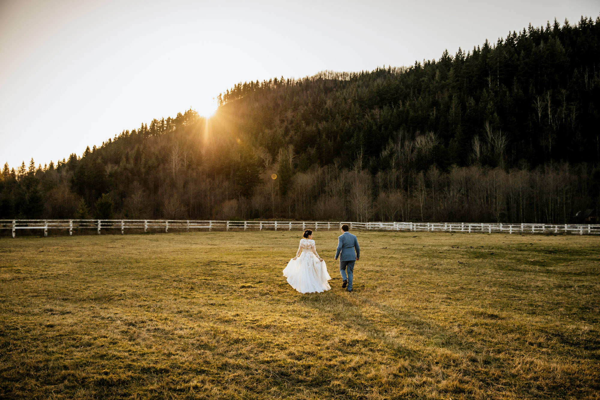 Rein Fire Ranch elopement by Seattle wedding photographer James Thomas Long Photography