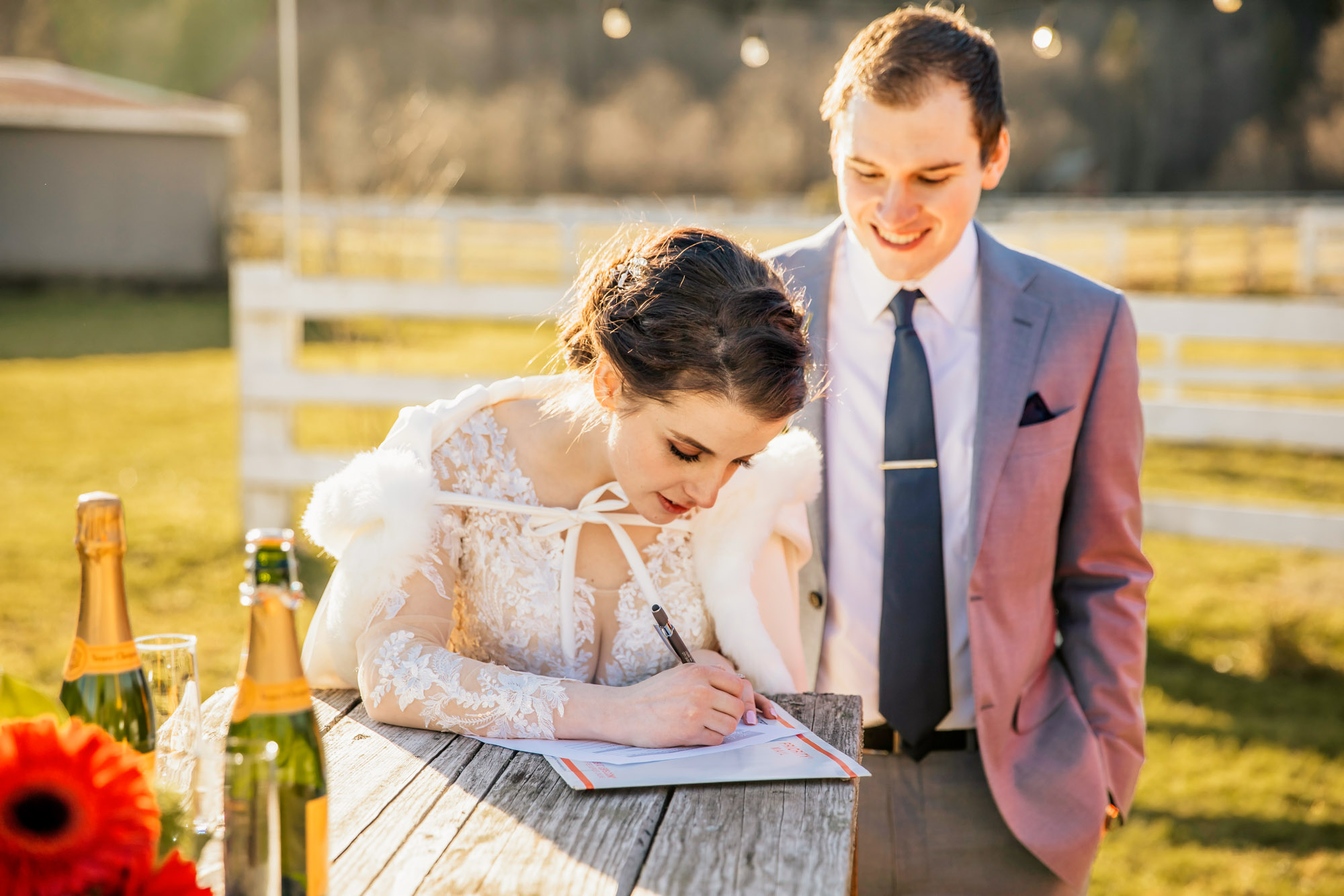 Rein Fire Ranch elopement by Seattle wedding photographer James Thomas Long Photography