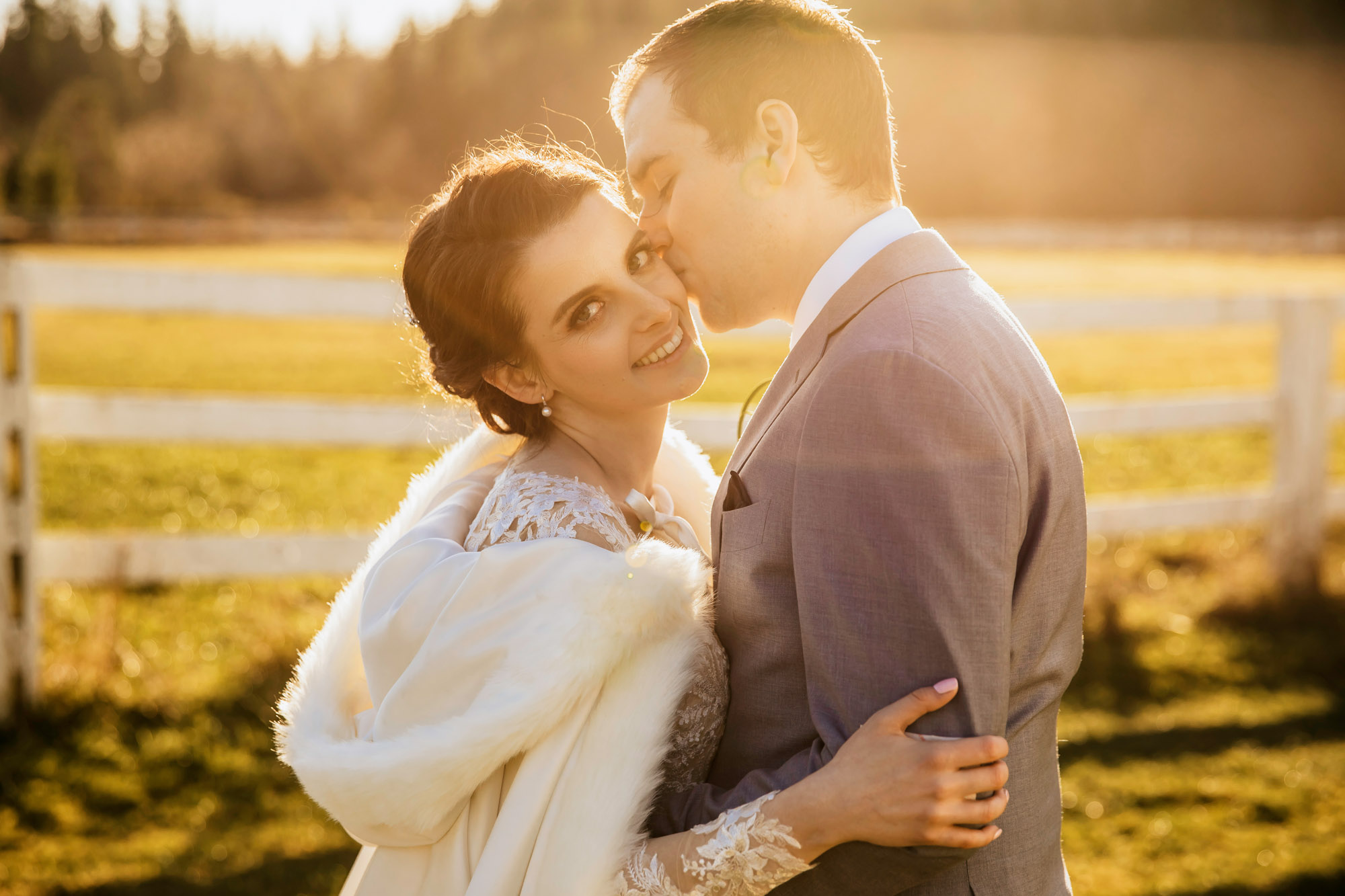 Rein Fire Ranch elopement by Seattle wedding photographer James Thomas Long Photography