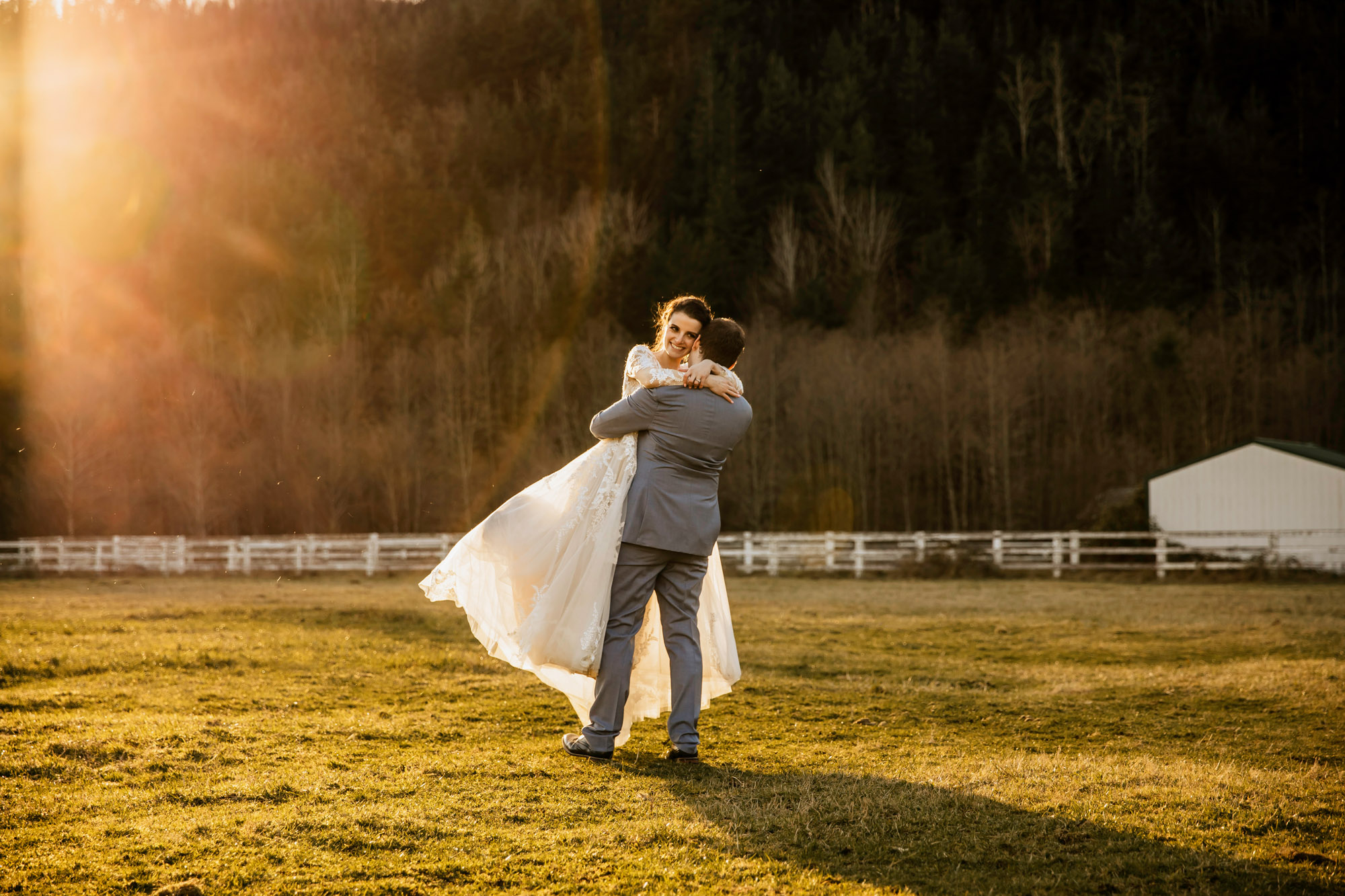 Rein Fire Ranch elopement by Seattle wedding photographer James Thomas Long Photography