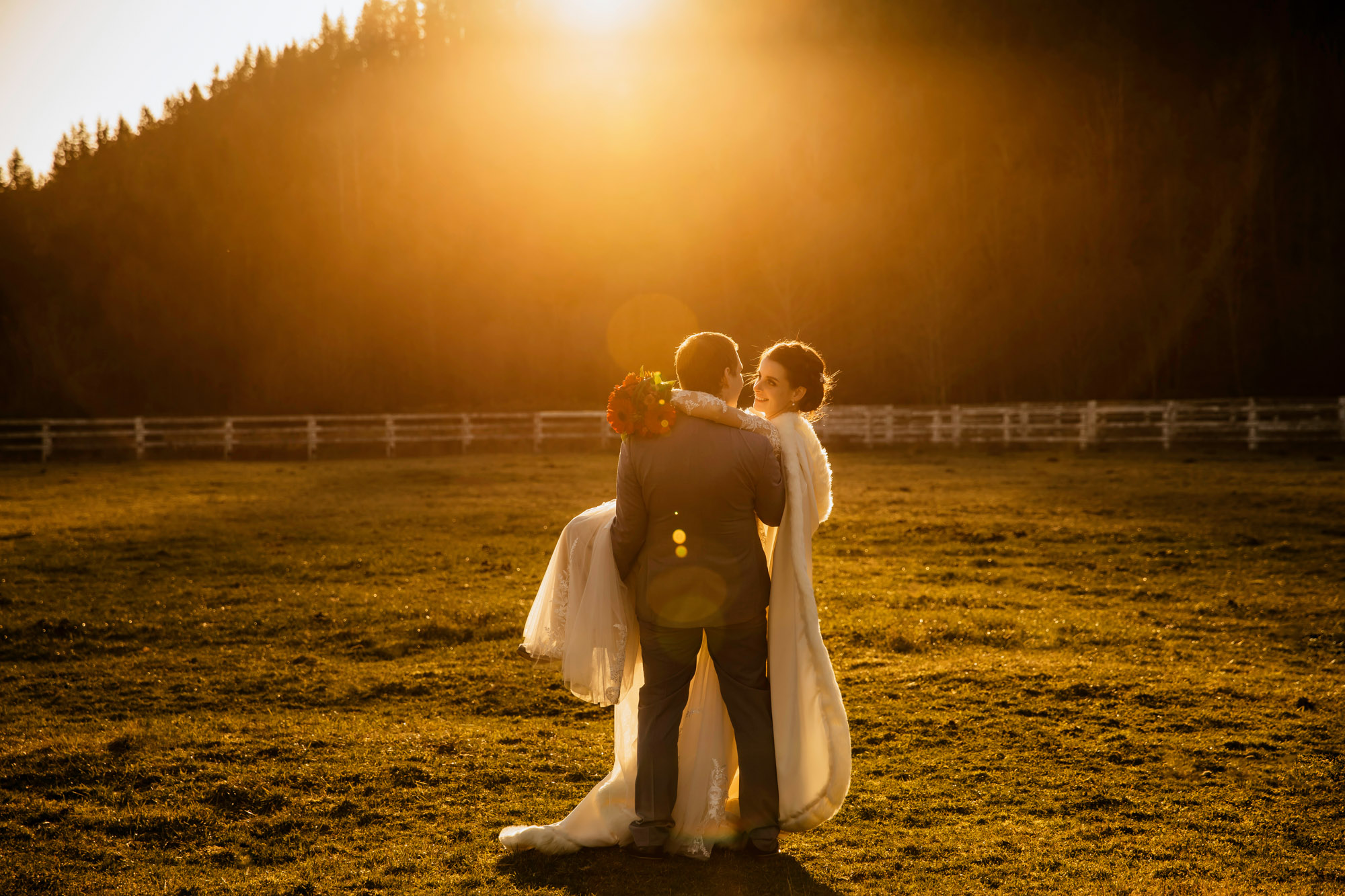 Rein Fire Ranch elopement by Seattle wedding photographer James Thomas Long Photography