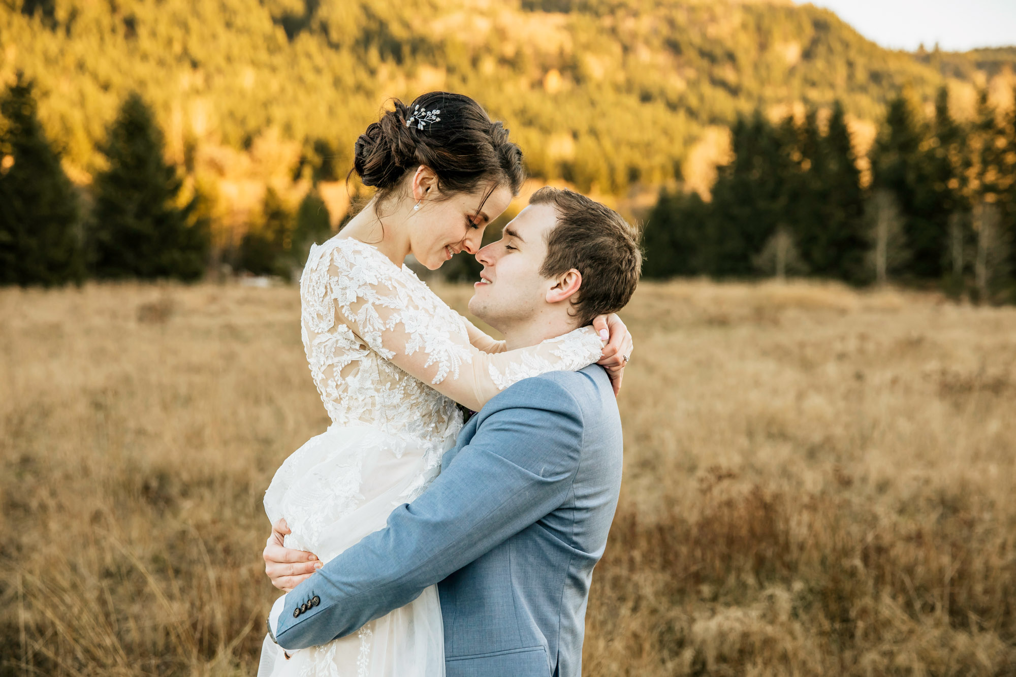 Rein Fire Ranch elopement by Seattle wedding photographer James Thomas Long Photography