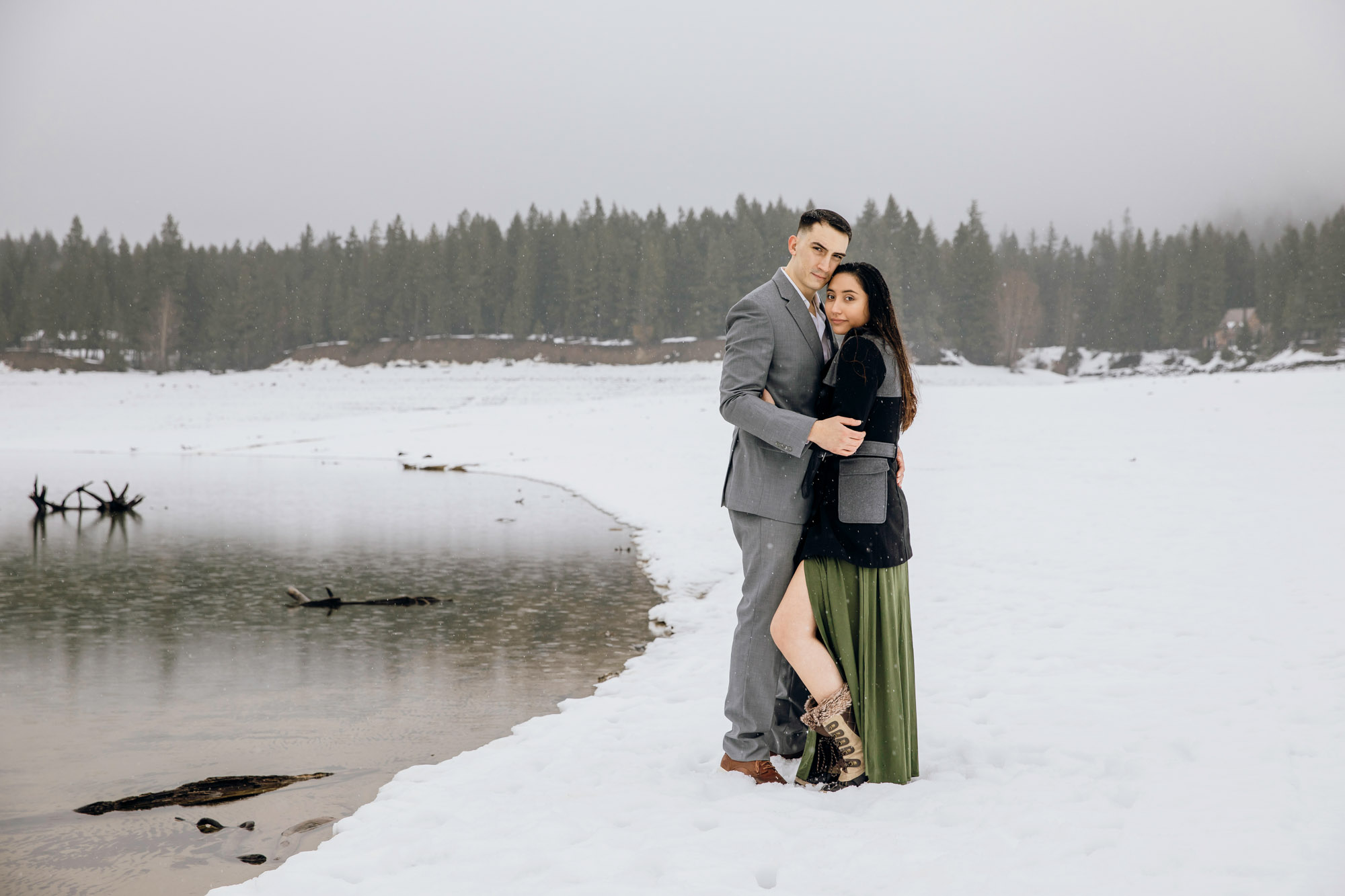 Cle Elum engagement session in the snow by Seattle wedding photographer James Thomas Long Photography