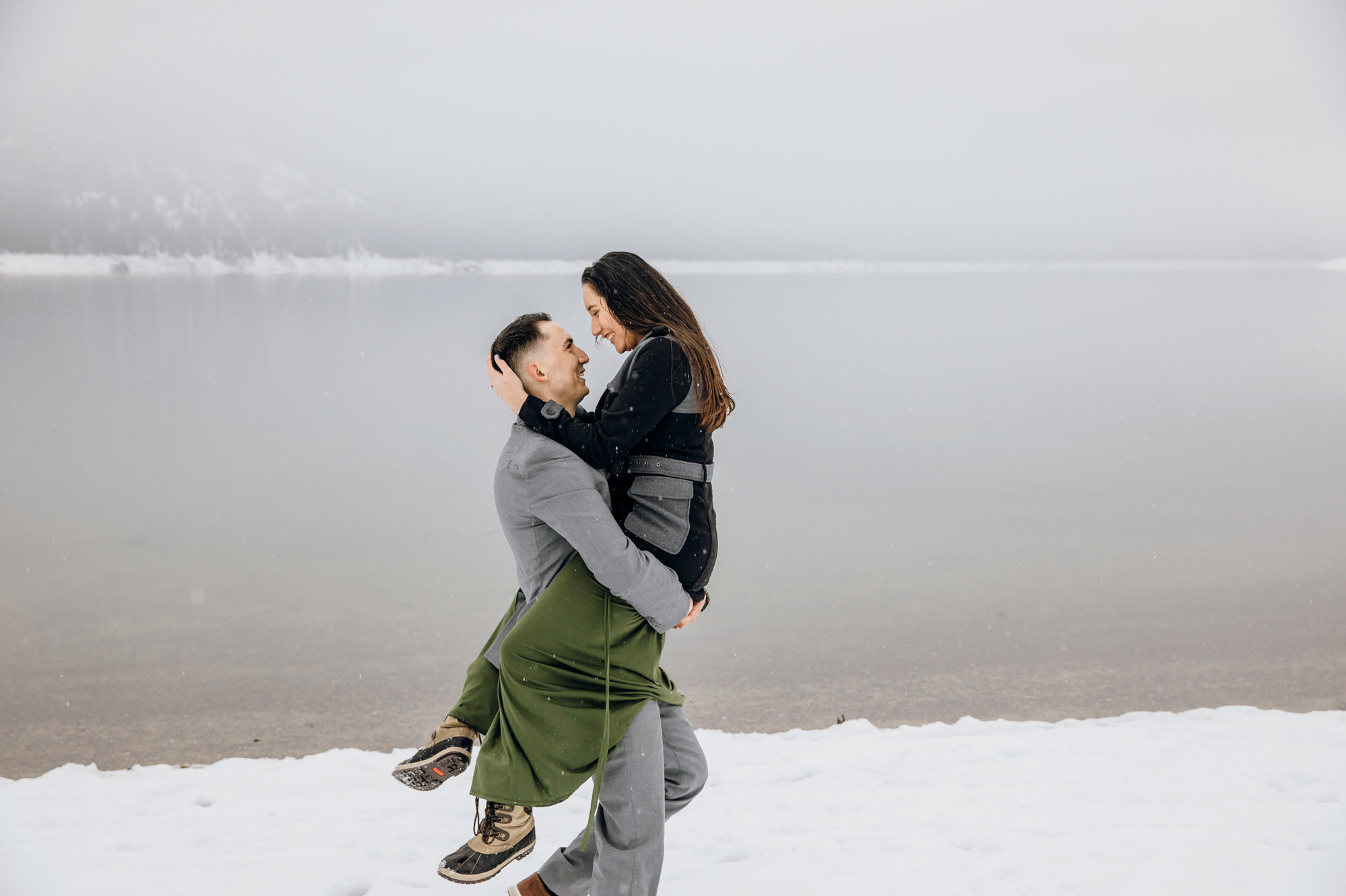 Cle Elum engagement session in the snow by Seattle wedding photographer James Thomas Long Photography