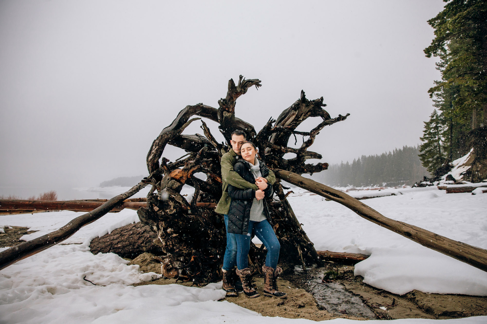 Cle Elum engagement session in the snow by Seattle wedding photographer James Thomas Long Photography