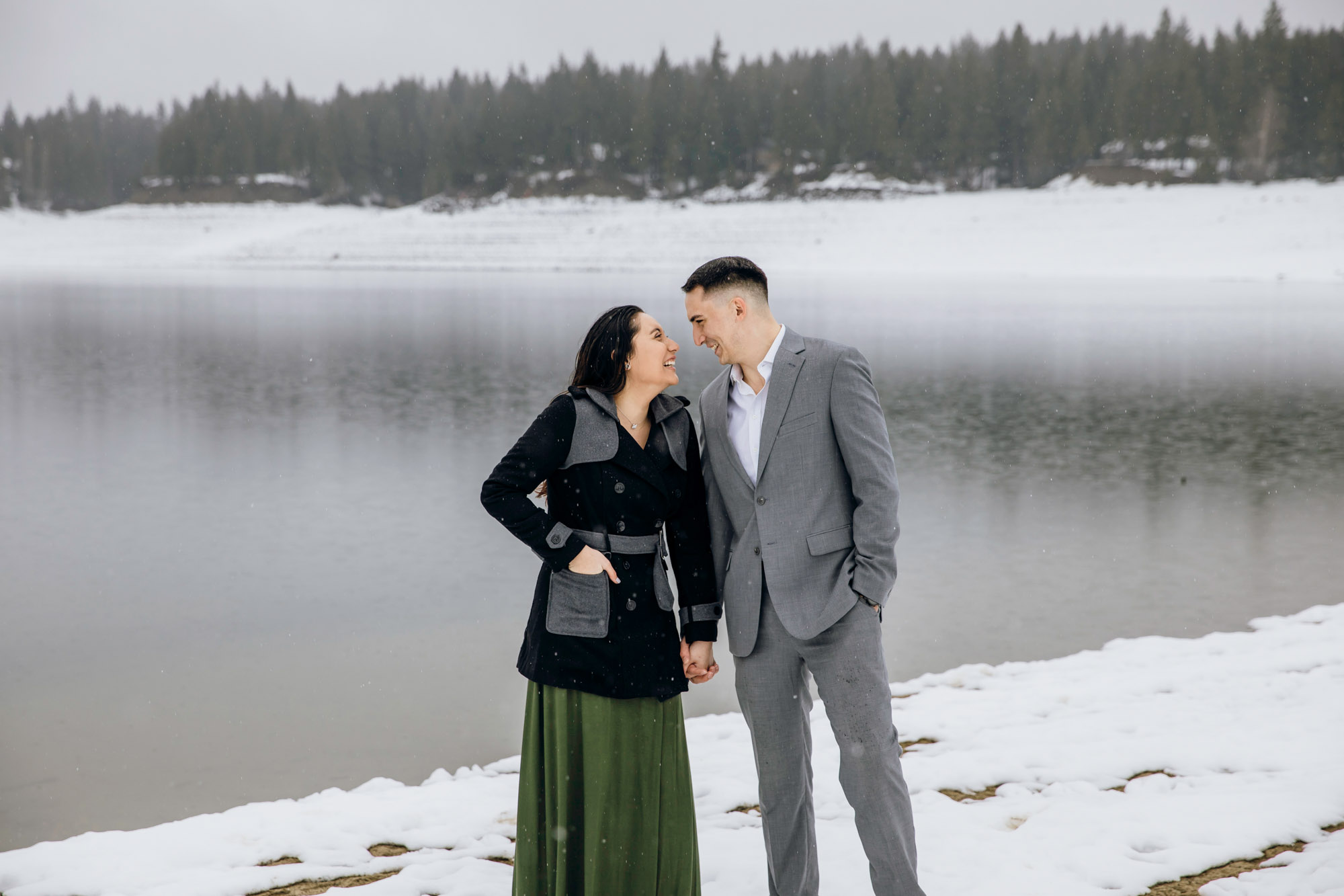 Cle Elum engagement session in the snow by Seattle wedding photographer James Thomas Long Photography