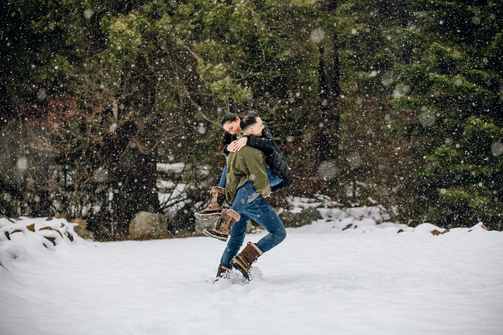 Cle Elum engagement session in the snow by Seattle wedding photographer James Thomas Long Photography