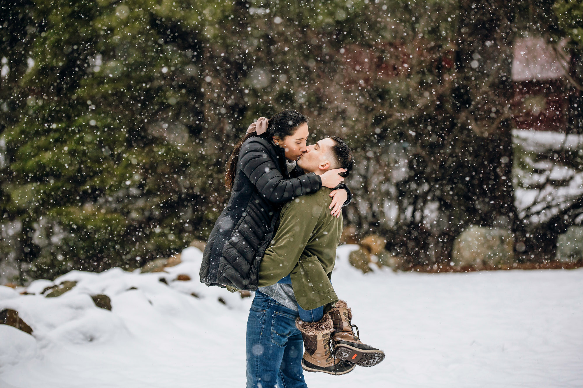 Cle Elum engagement session in the snow by Seattle wedding photographer James Thomas Long Photography