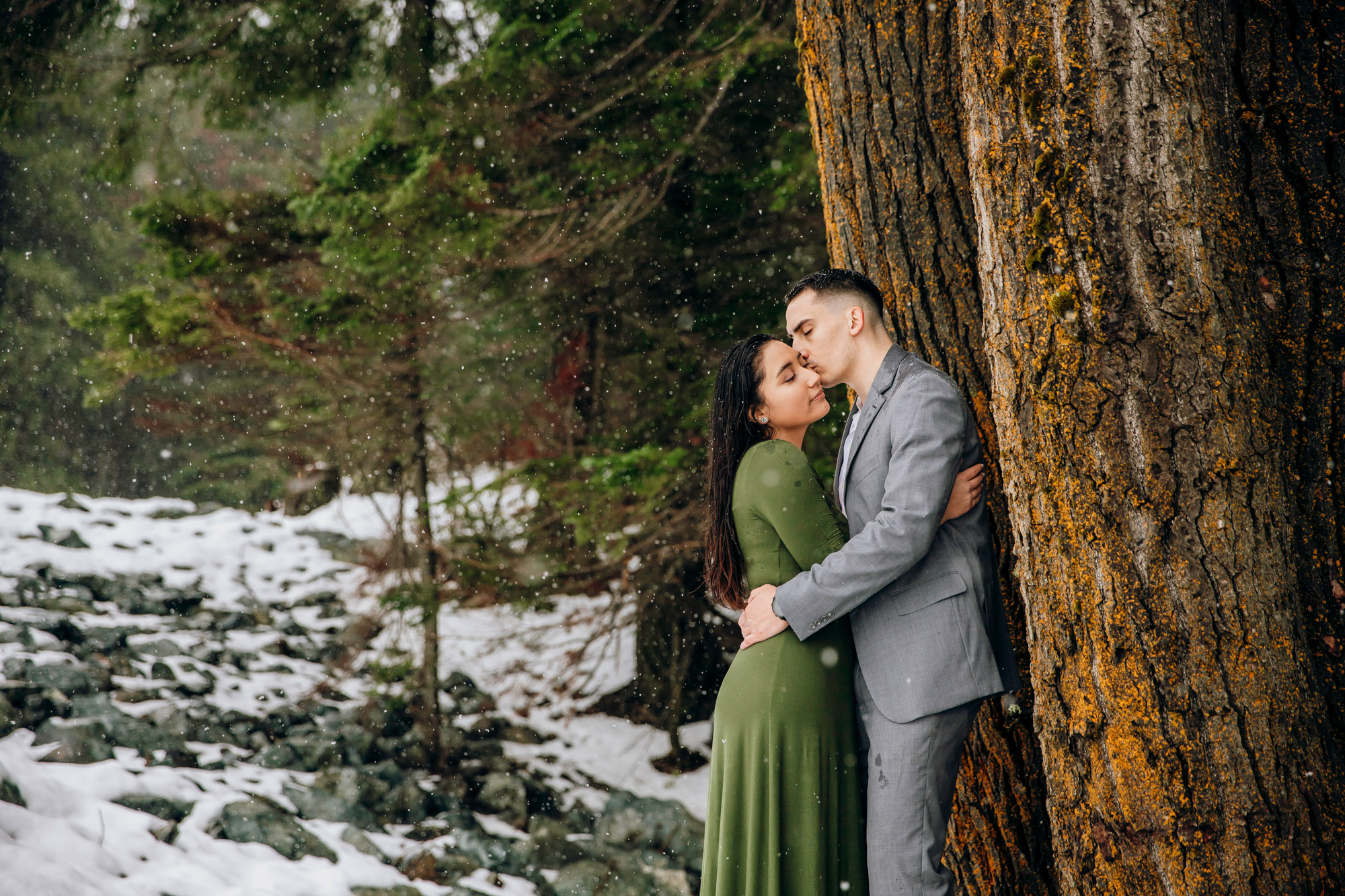 Cle Elum engagement session in the snow by Seattle wedding photographer James Thomas Long Photography