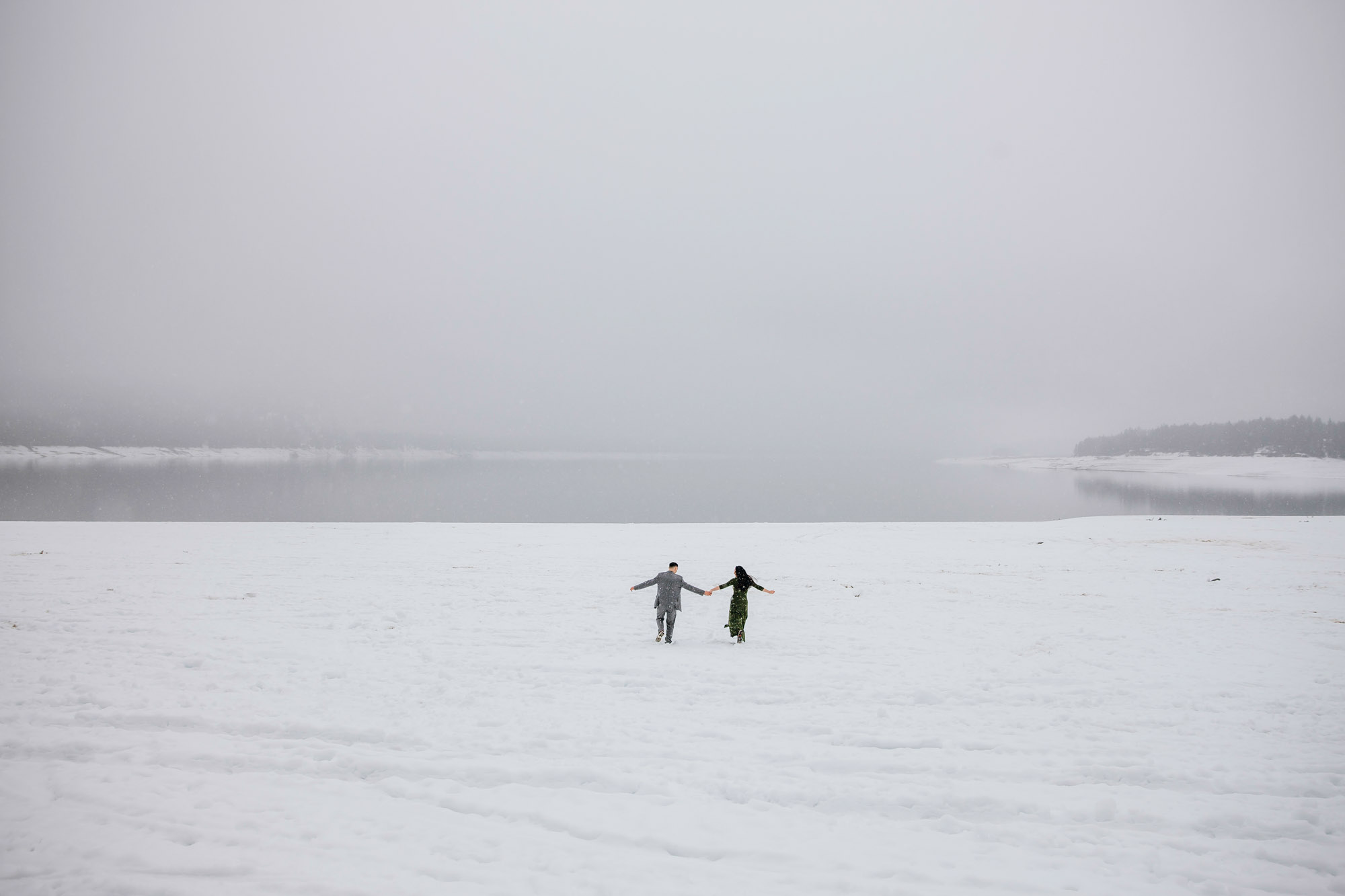 Cle Elum engagement session in the snow by Seattle wedding photographer James Thomas Long Photography