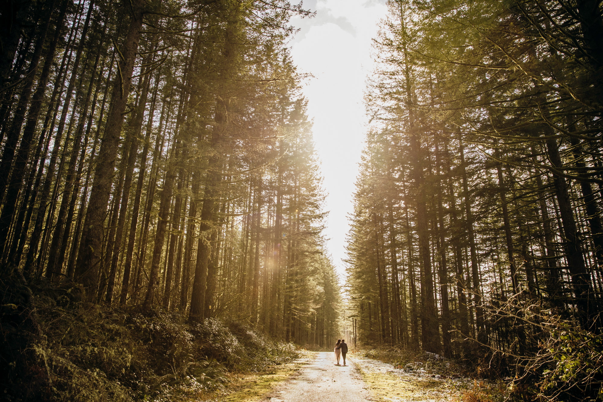 Snoqualmie and North Bend engagement session by Snoqualmie Wedding Photographer James Thomas Long Photography