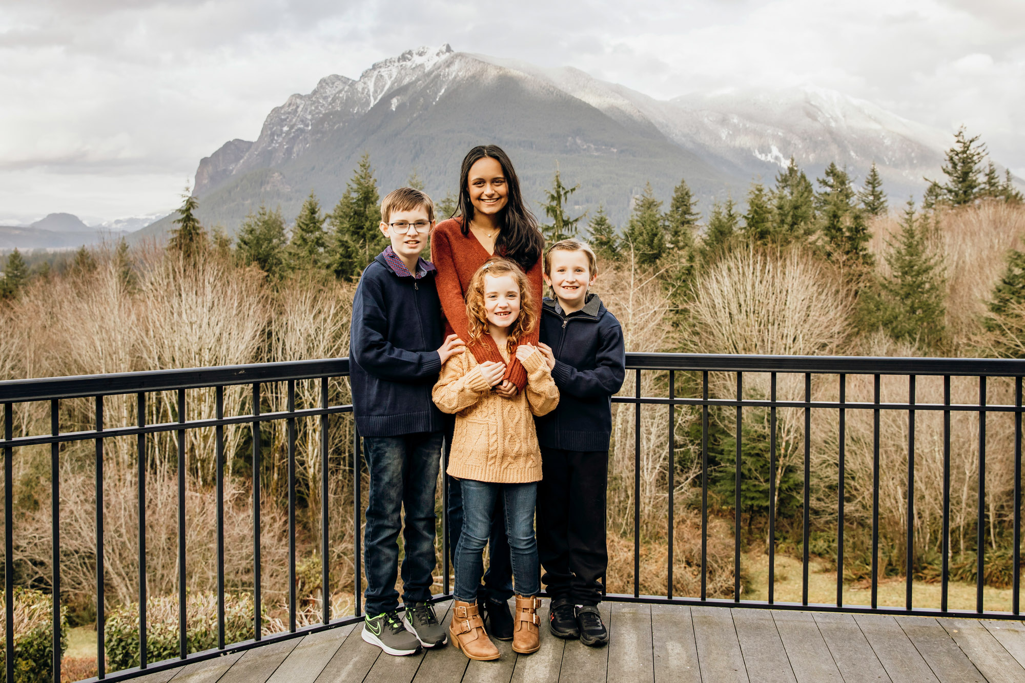 North Bend Family Photography Session by Snoqualmie Family Photographer James Thomas Long Photography