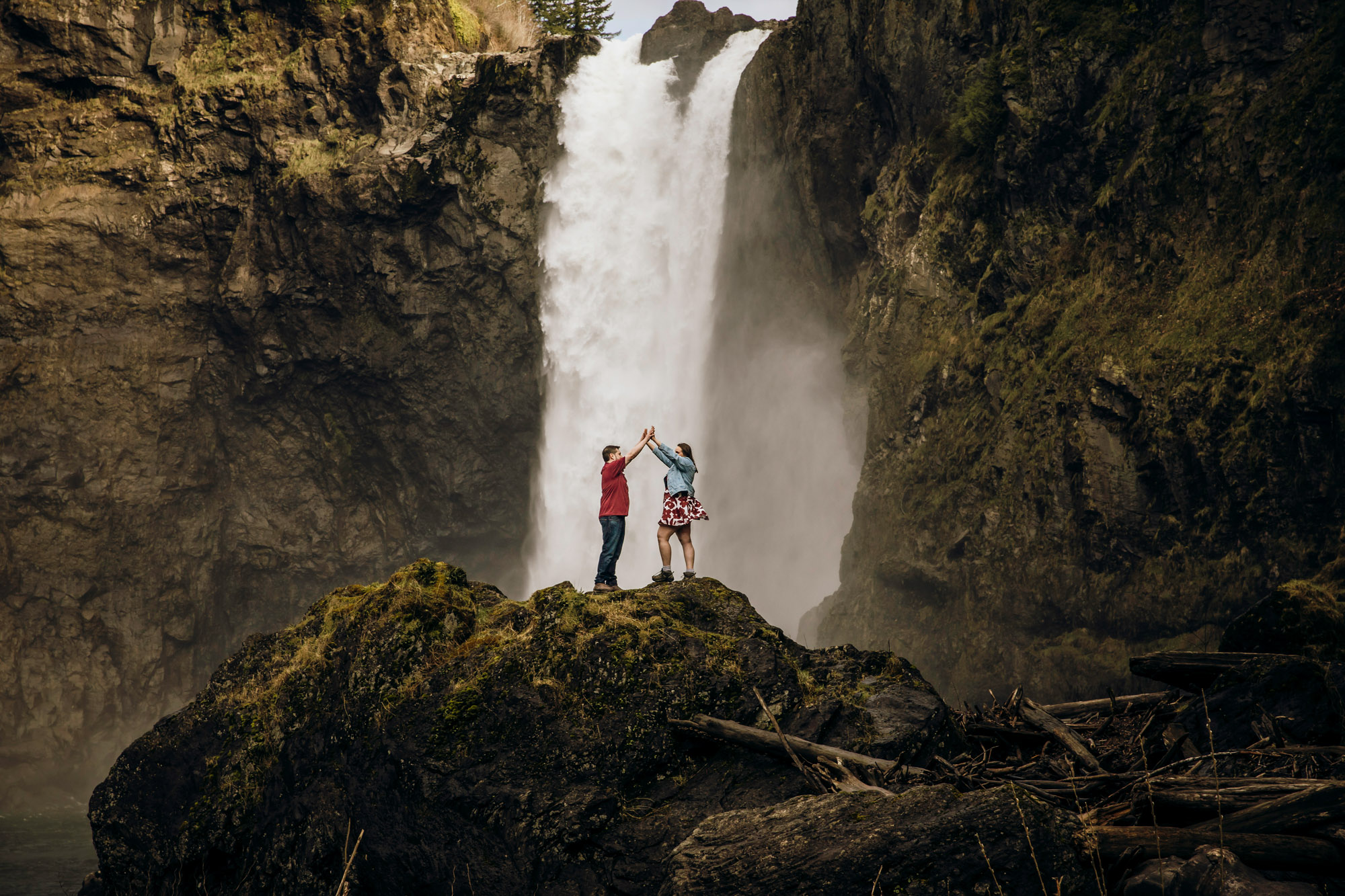 Snoqualmie Falls engagement session by James Thomas Long Photography