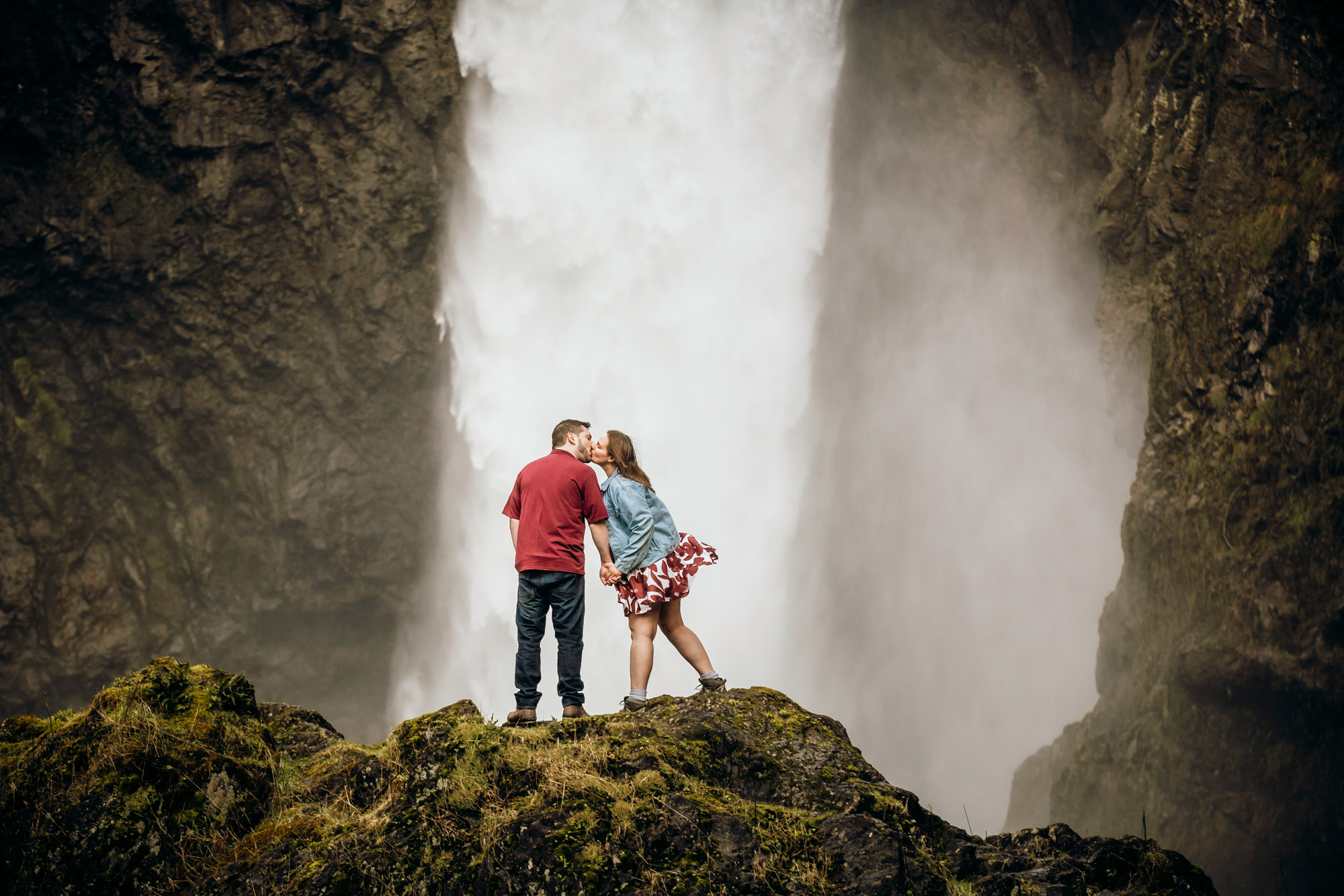 Snoqualmie Falls engagement session by James Thomas Long Photography