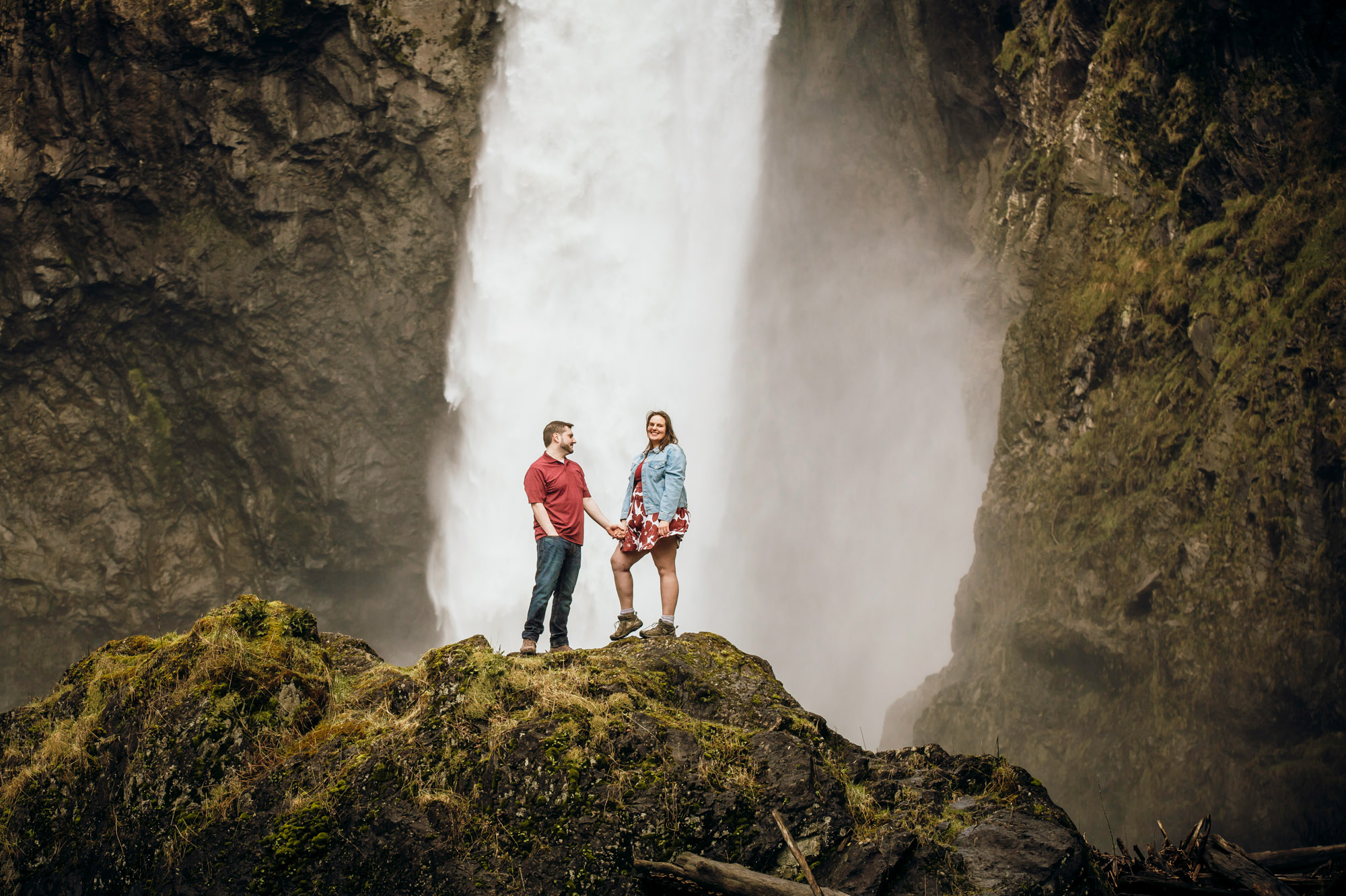 Snoqualmie Falls engagement session by James Thomas Long Photography