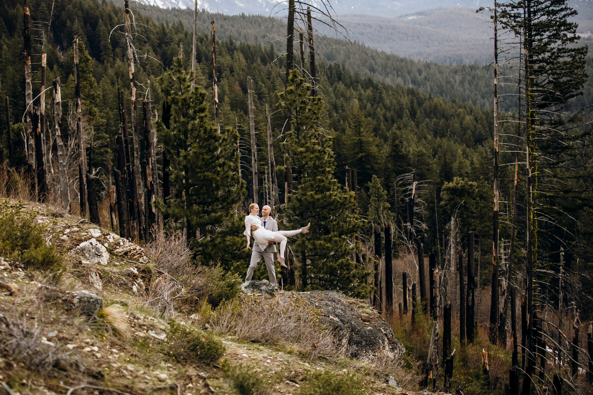 Leavenworth Adventure Elopement by Seattle Wedding Photographer James Thomas Long Photography