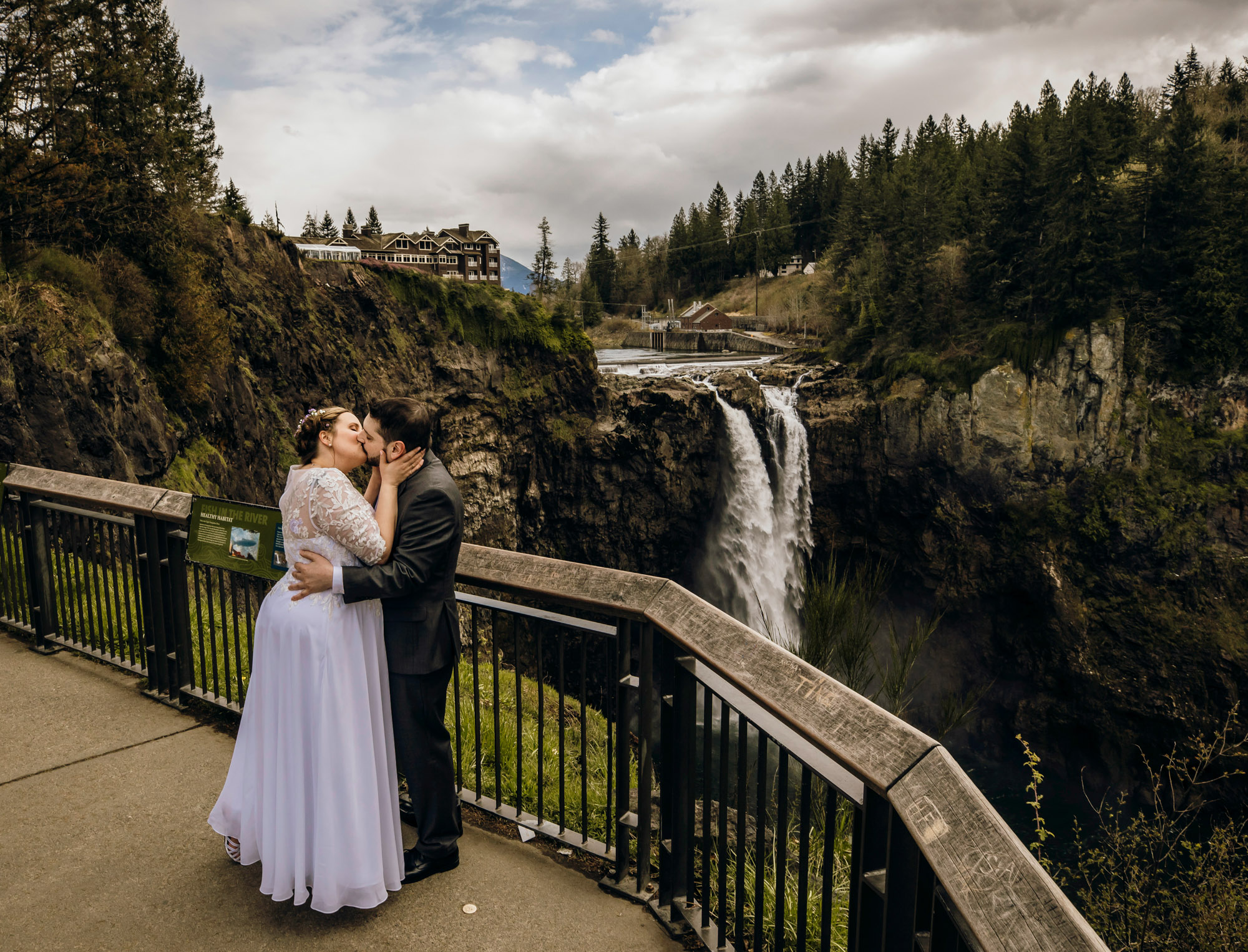 Salish Lodge Snoqualmie Falls wedding by Seattle Wedding Photographer James Thomas Long Photography