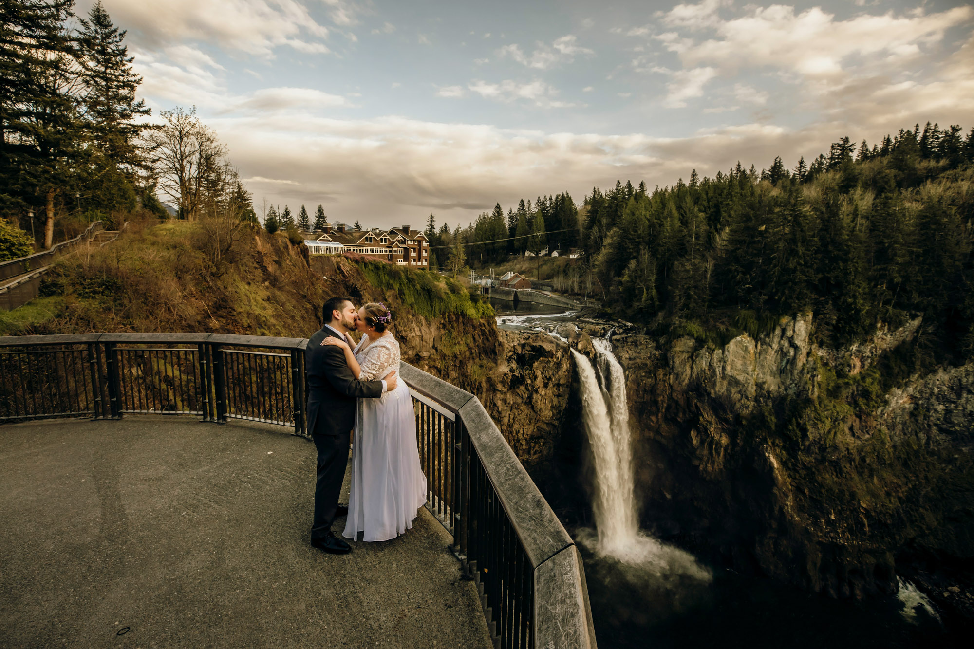 Salish Lodge Snoqualmie Falls wedding by Seattle Wedding Photographer James Thomas Long Photography