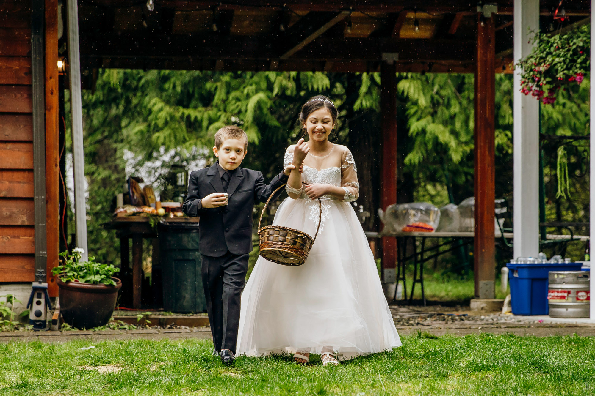 North Bend wedding by Snoqualmie wedding photographer James Thomas Long Photography