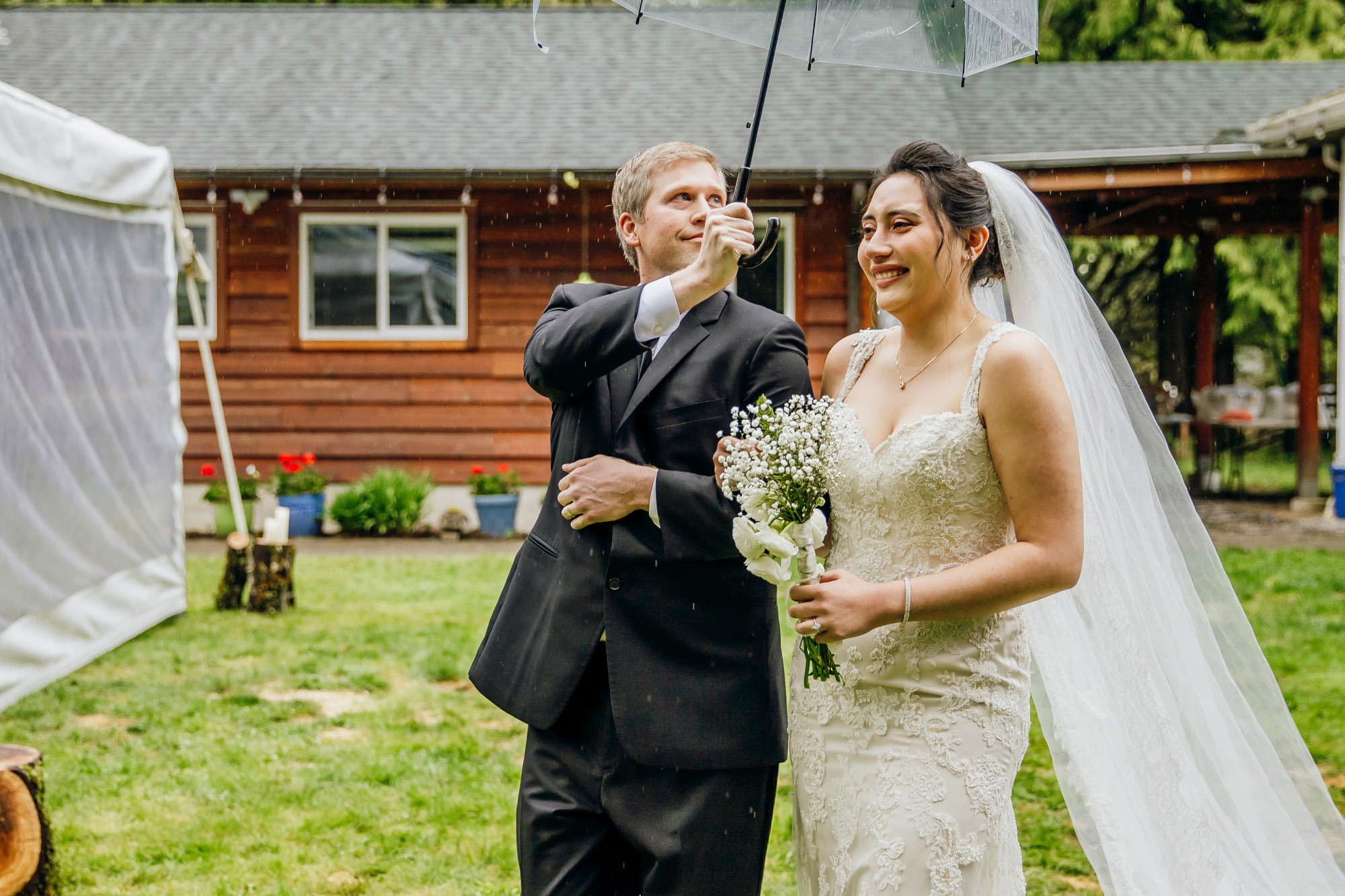 North Bend wedding by Snoqualmie wedding photographer James Thomas Long Photography