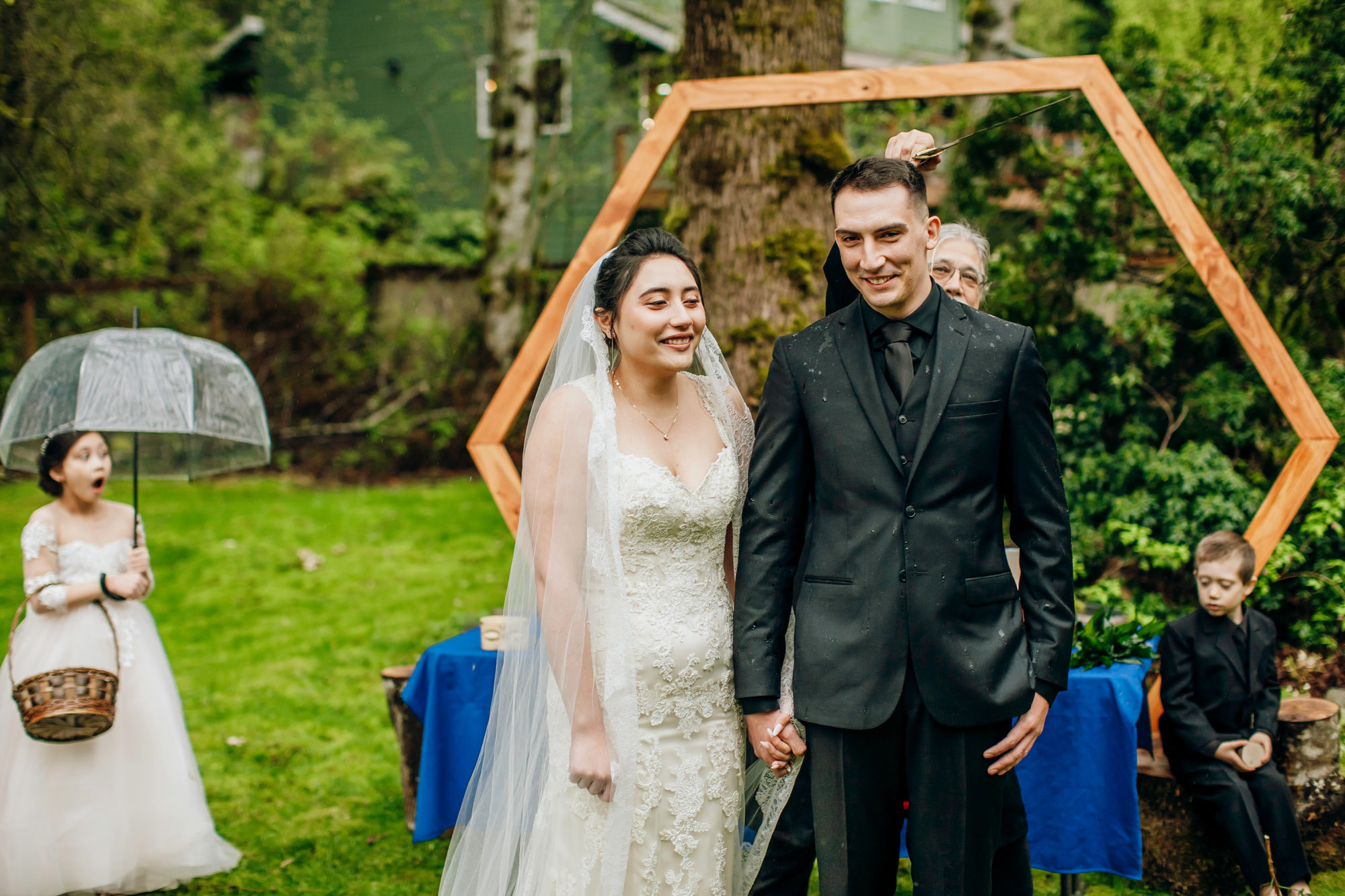 North Bend wedding by Snoqualmie wedding photographer James Thomas Long Photography