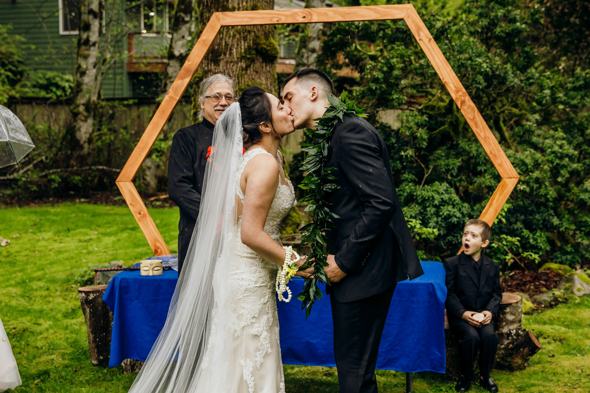 North Bend wedding by Snoqualmie wedding photographer James Thomas Long Photography