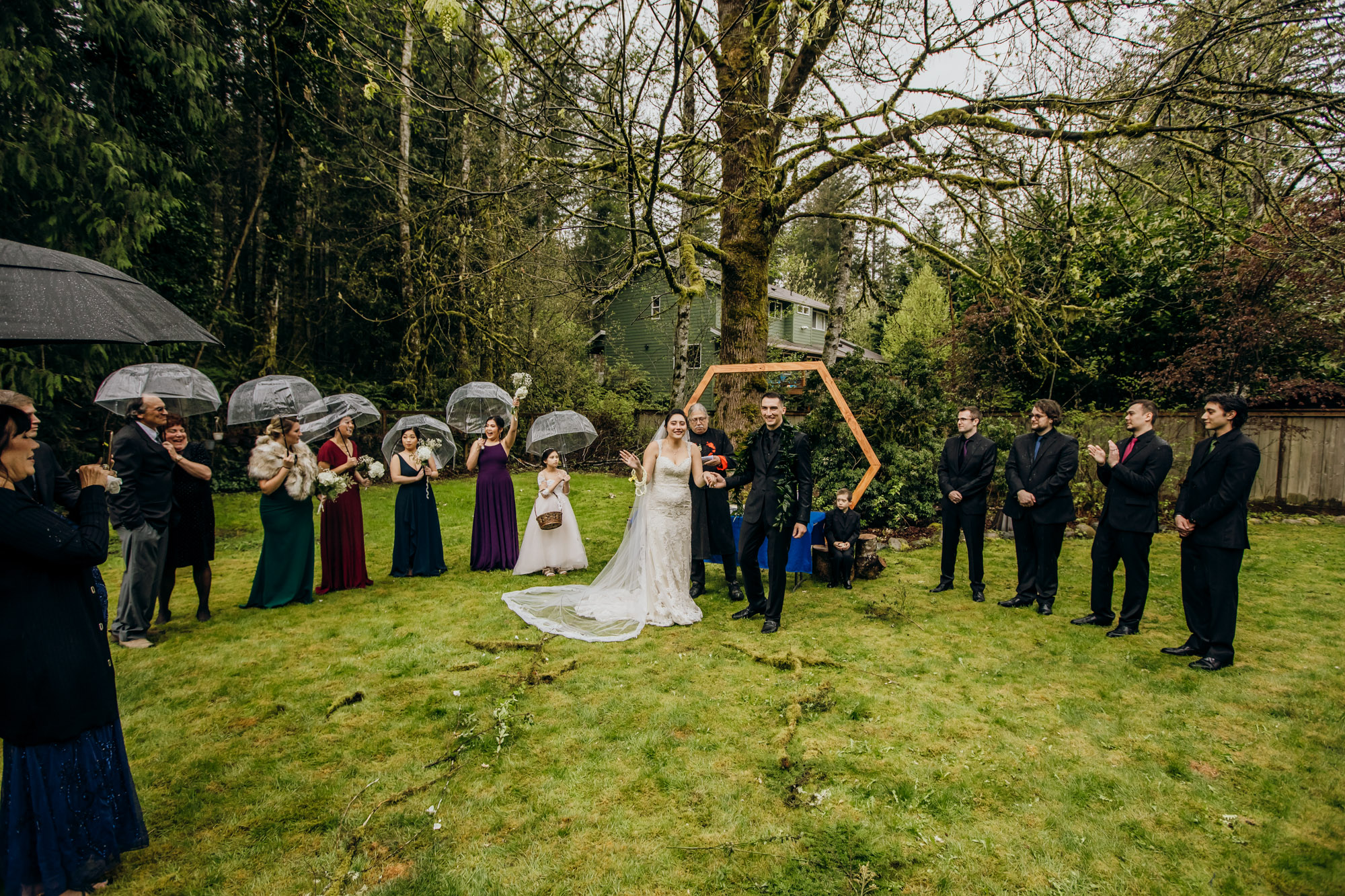 North Bend wedding by Snoqualmie wedding photographer James Thomas Long Photography