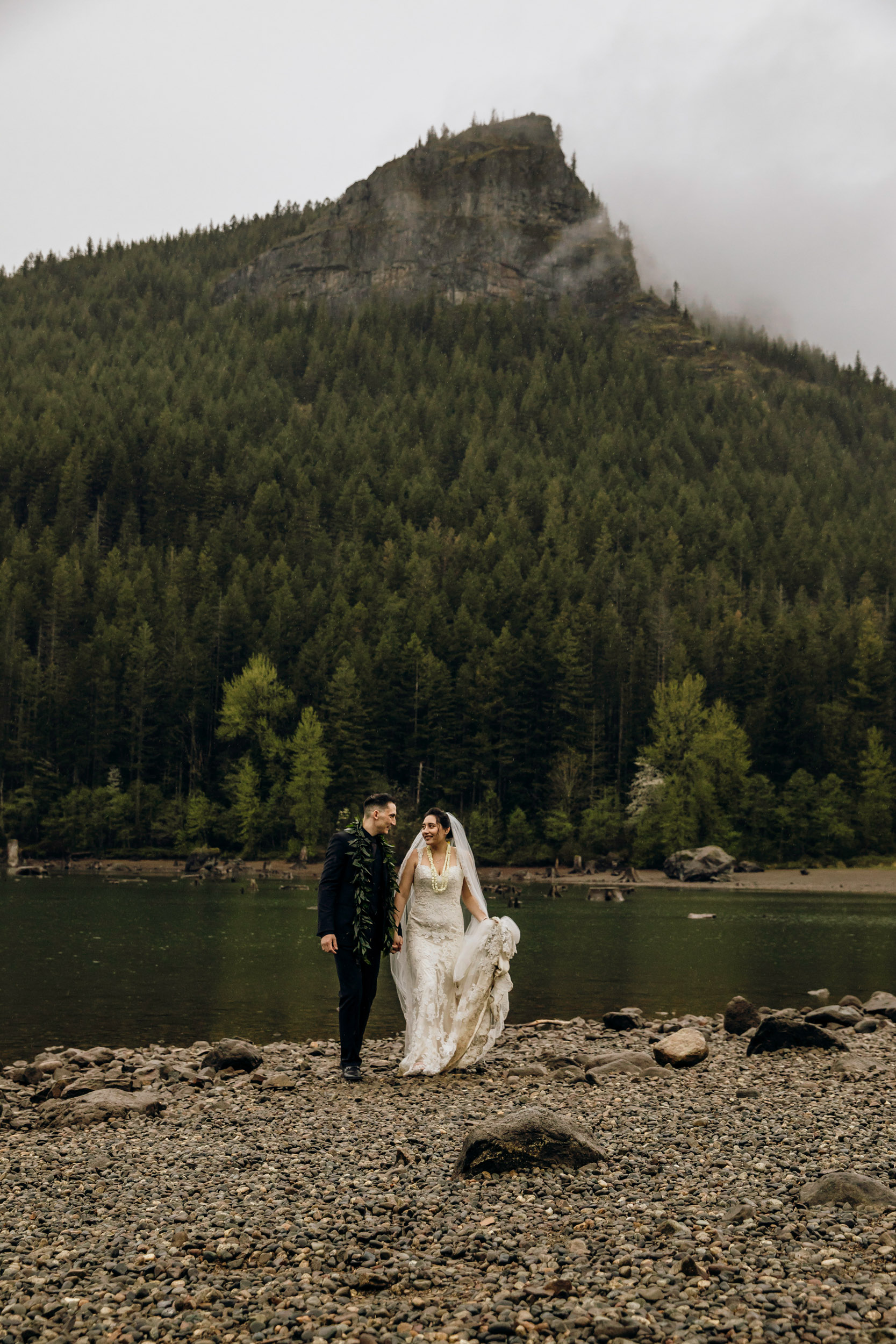 North Bend wedding by Snoqualmie wedding photographer James Thomas Long Photography