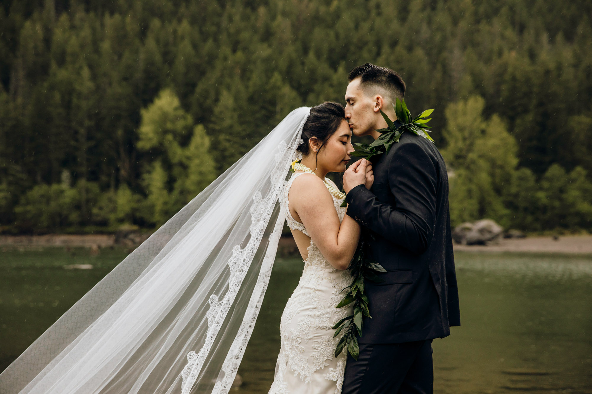 North Bend wedding by Snoqualmie wedding photographer James Thomas Long Photography