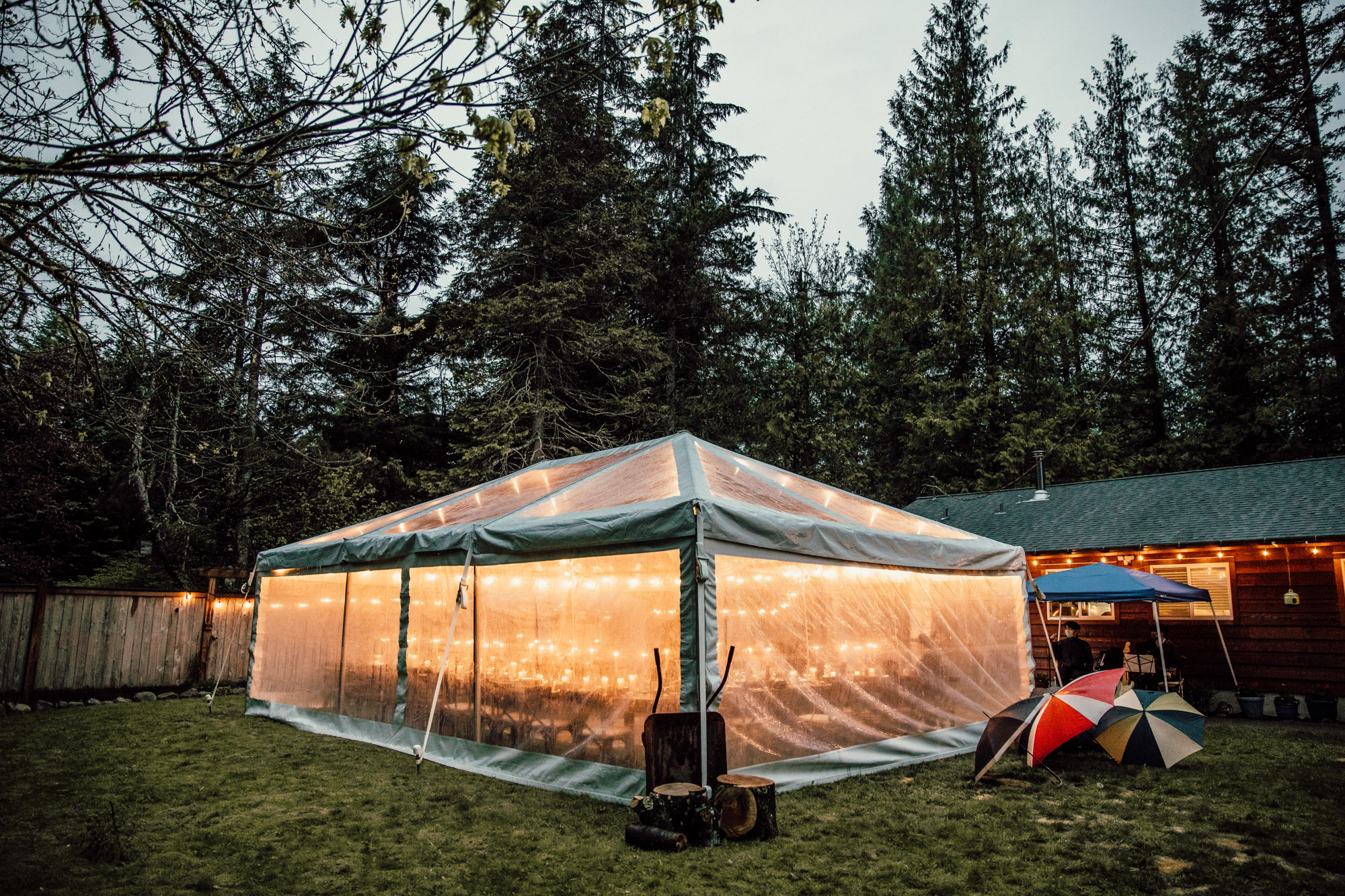 North Bend wedding by Snoqualmie wedding photographer James Thomas Long Photography