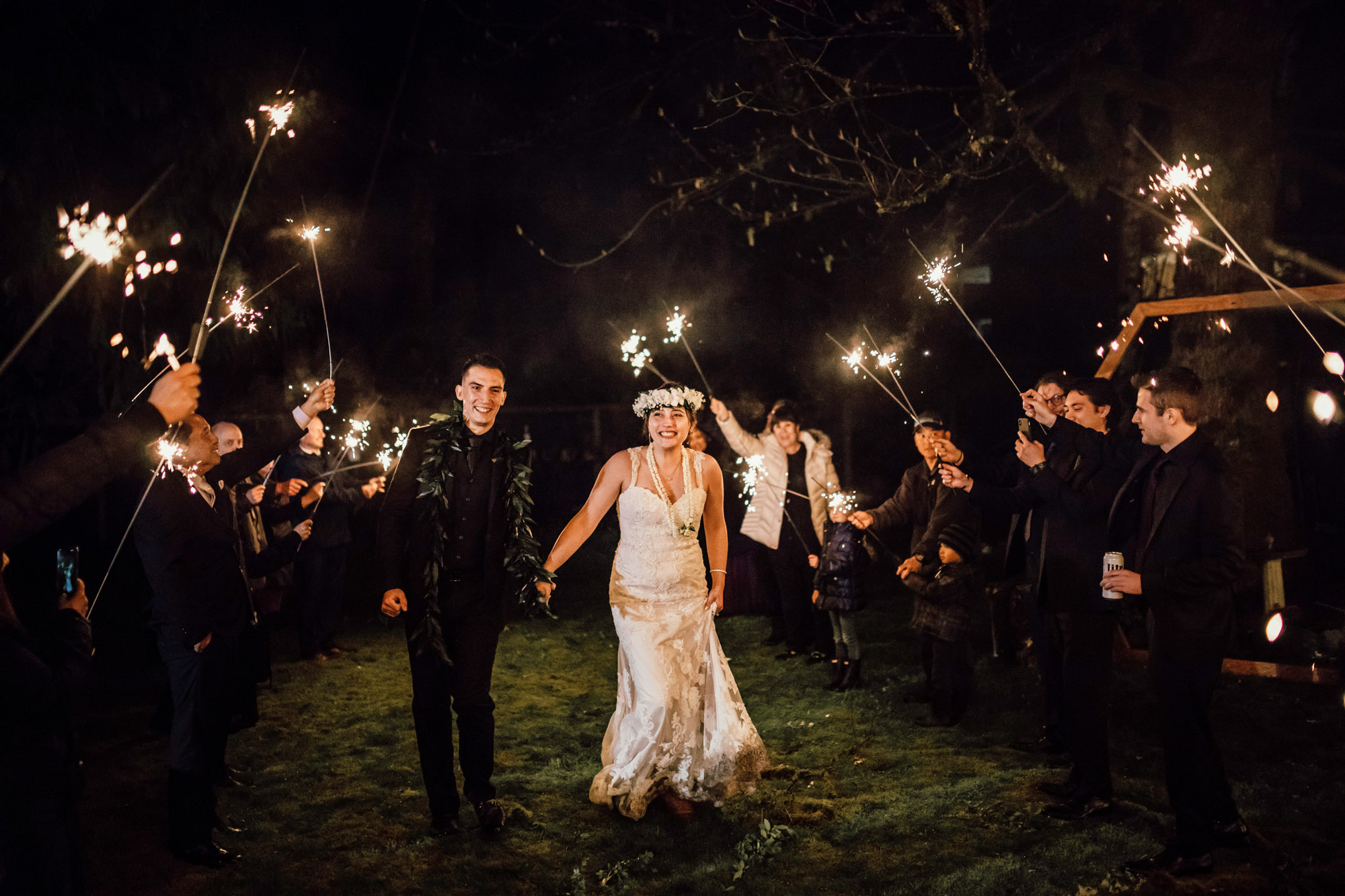 North Bend wedding by Snoqualmie wedding photographer James Thomas Long Photography