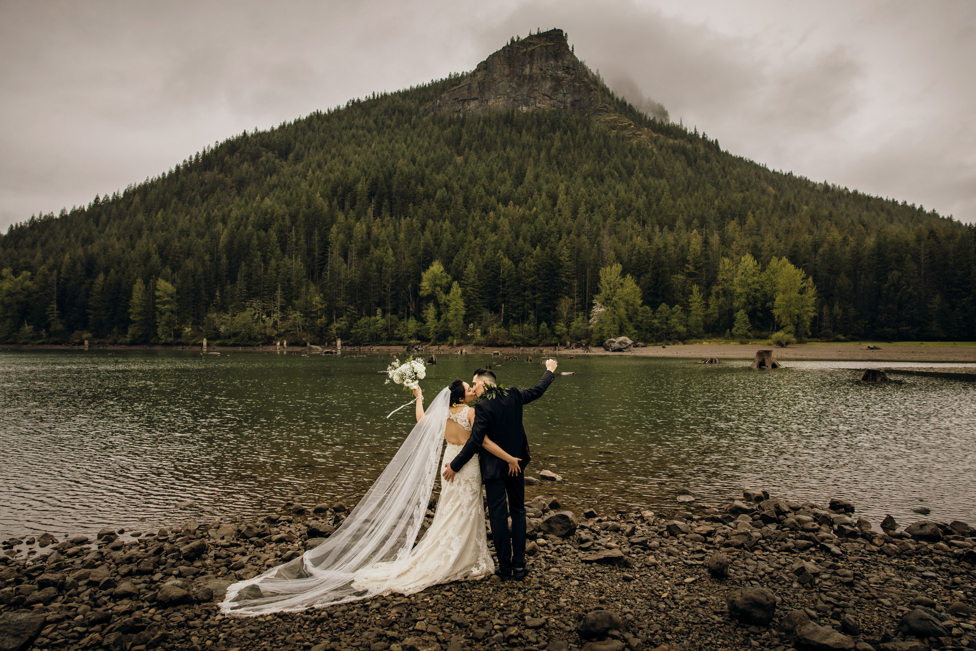 North Bend wedding by Snoqualmie wedding photographer James Thomas Long Photography