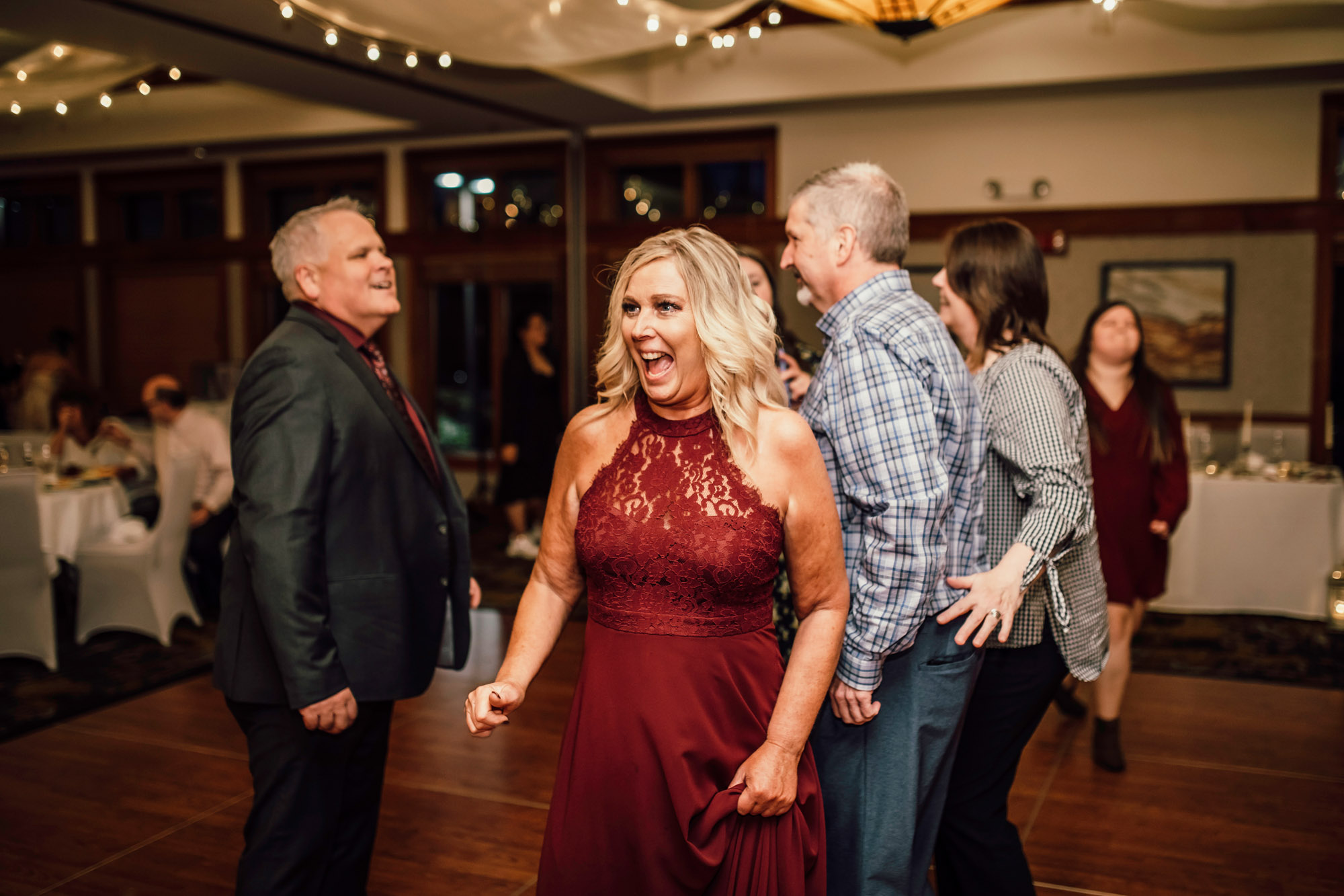 The Club at Snoqualmie Ridge wedding by Snoqualmie Wedding Photographer James Thomas Long Photography