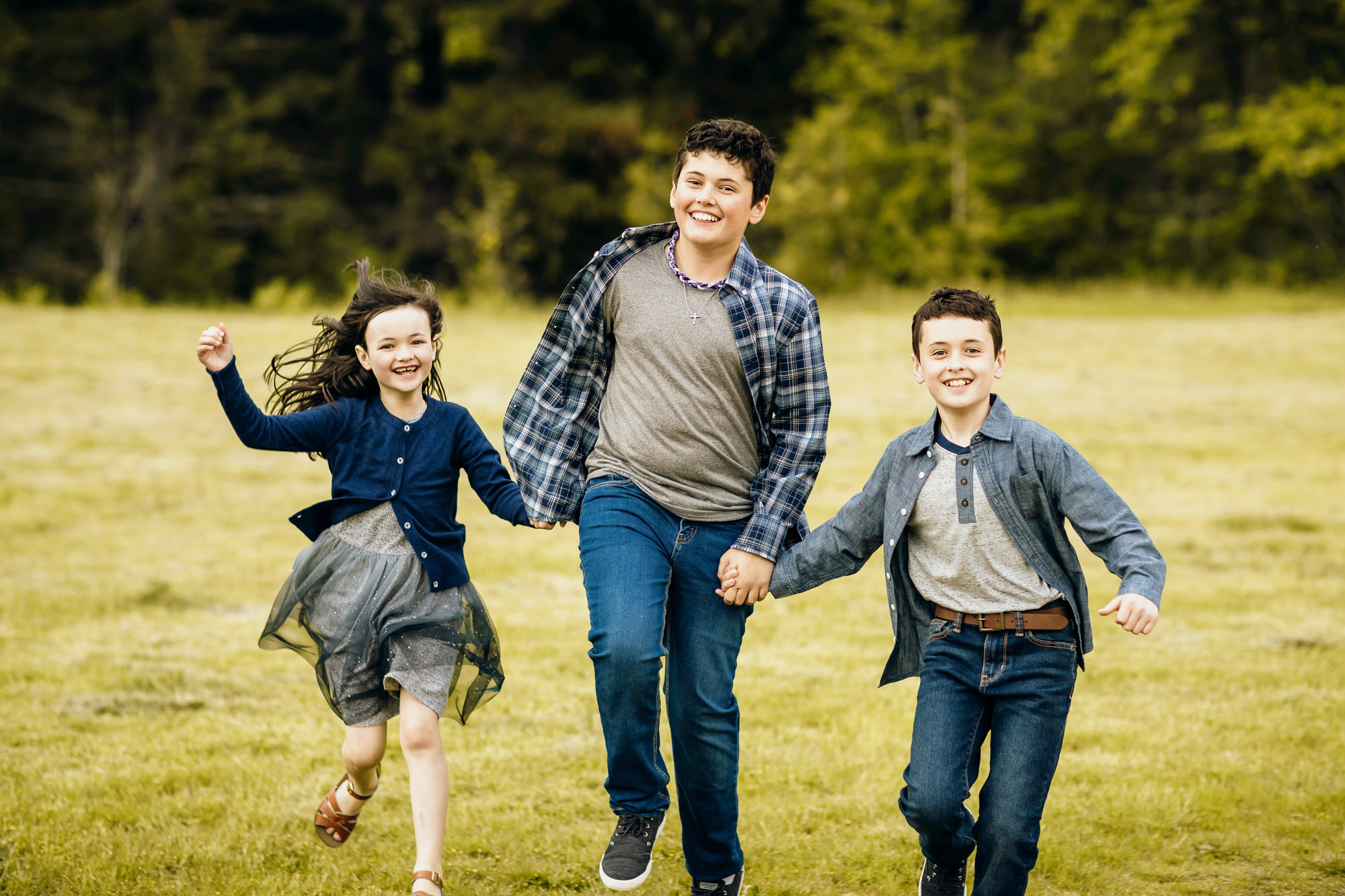 Family photography session in North Bend by Snoqualmie family photographer James Thomas Long Photography