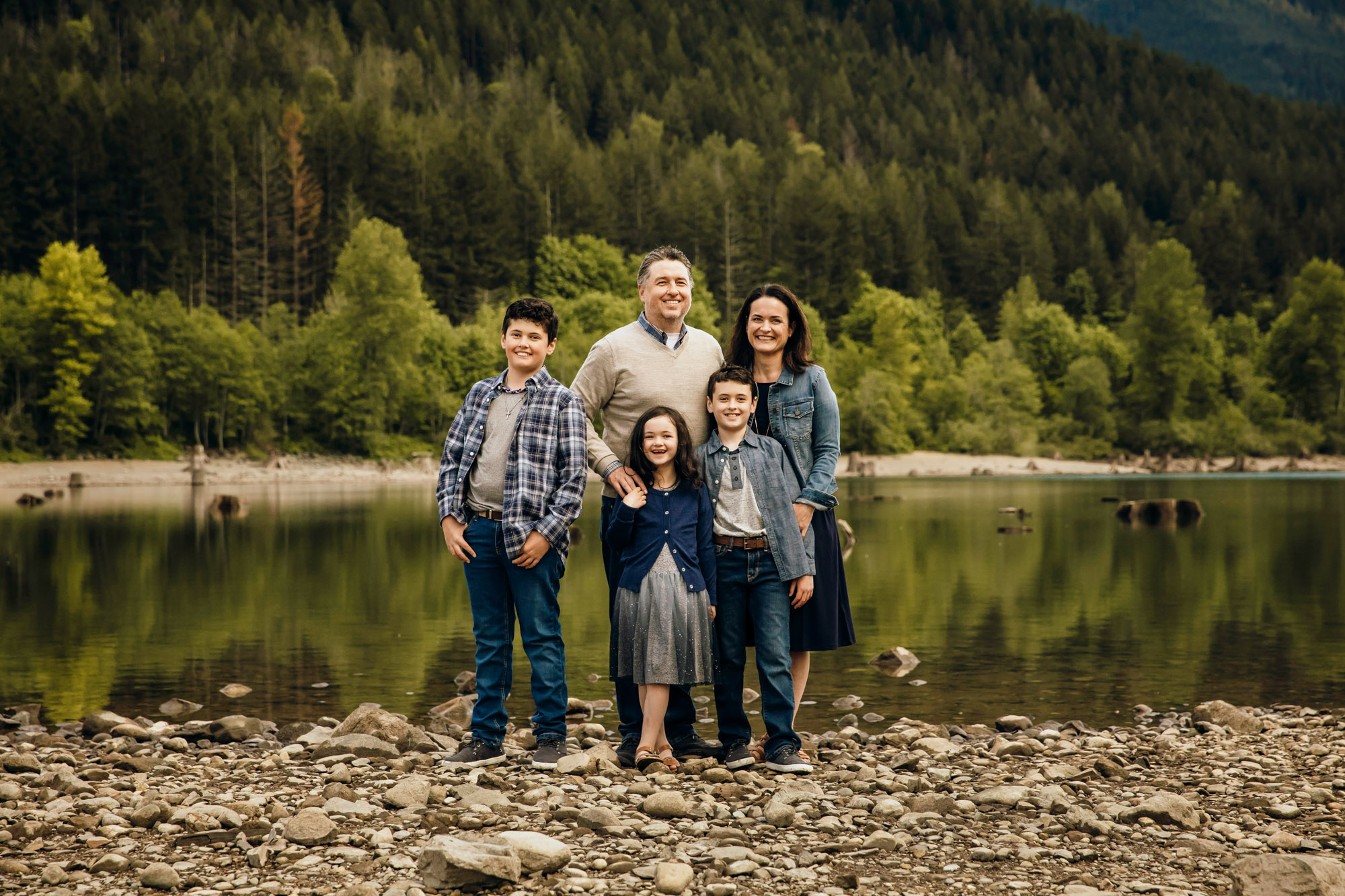 Family photography session in North Bend by Snoqualmie family photographer James Thomas Long Photography