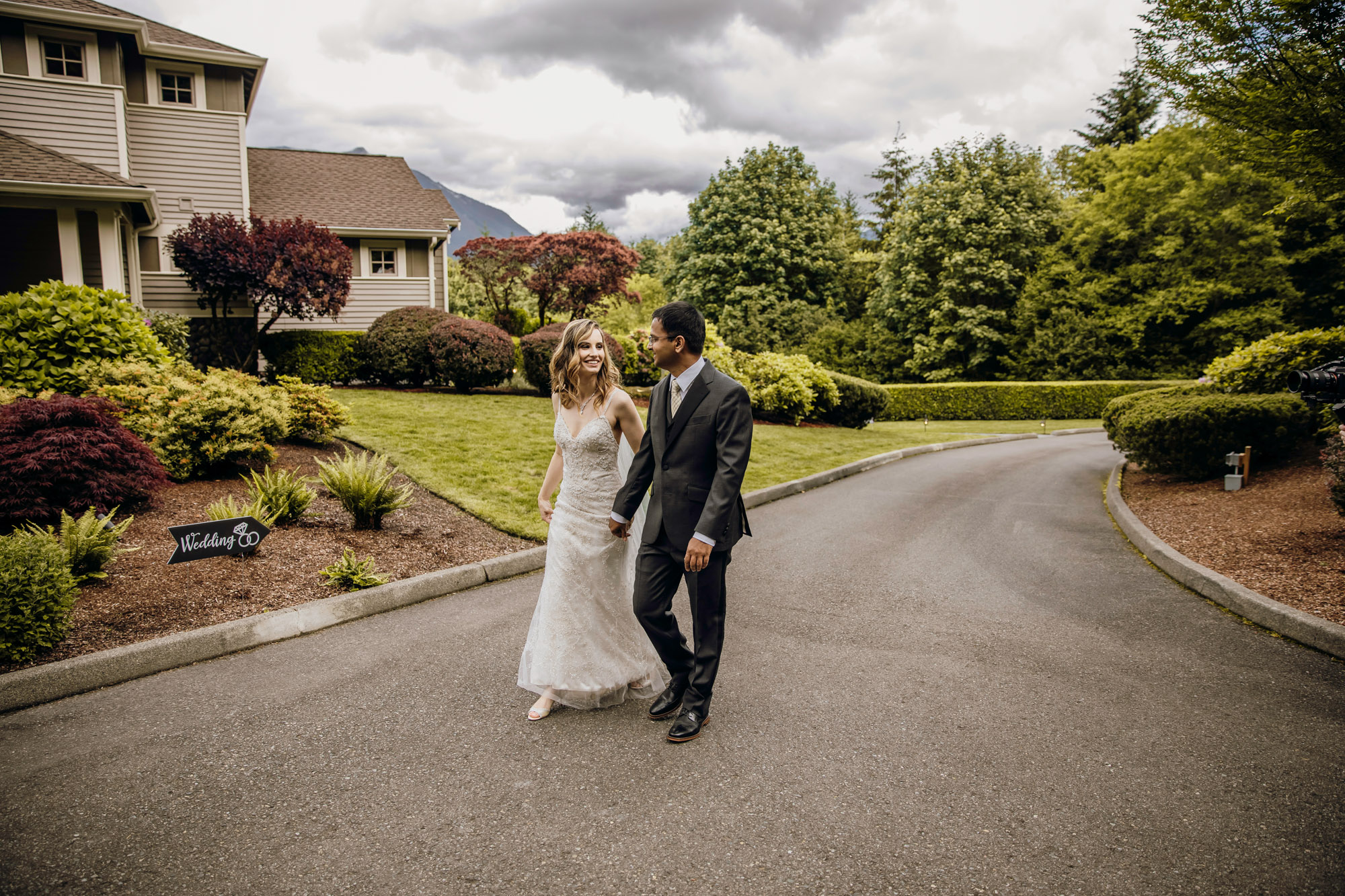 North Bend WA wedding by Snoqualmie Wedding Photographer James Thomas Long Photography