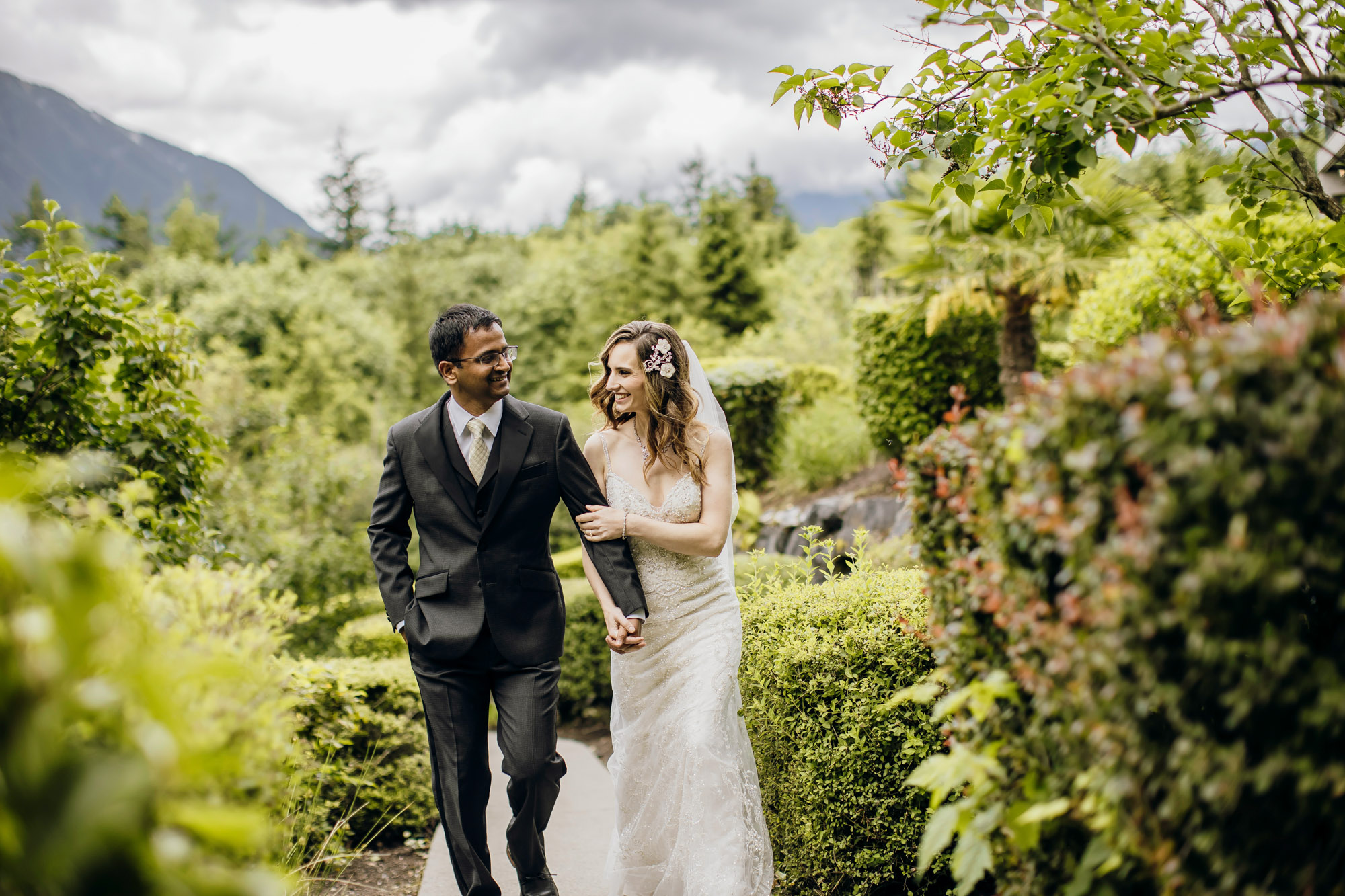 North Bend WA wedding by Snoqualmie Wedding Photographer James Thomas Long Photography