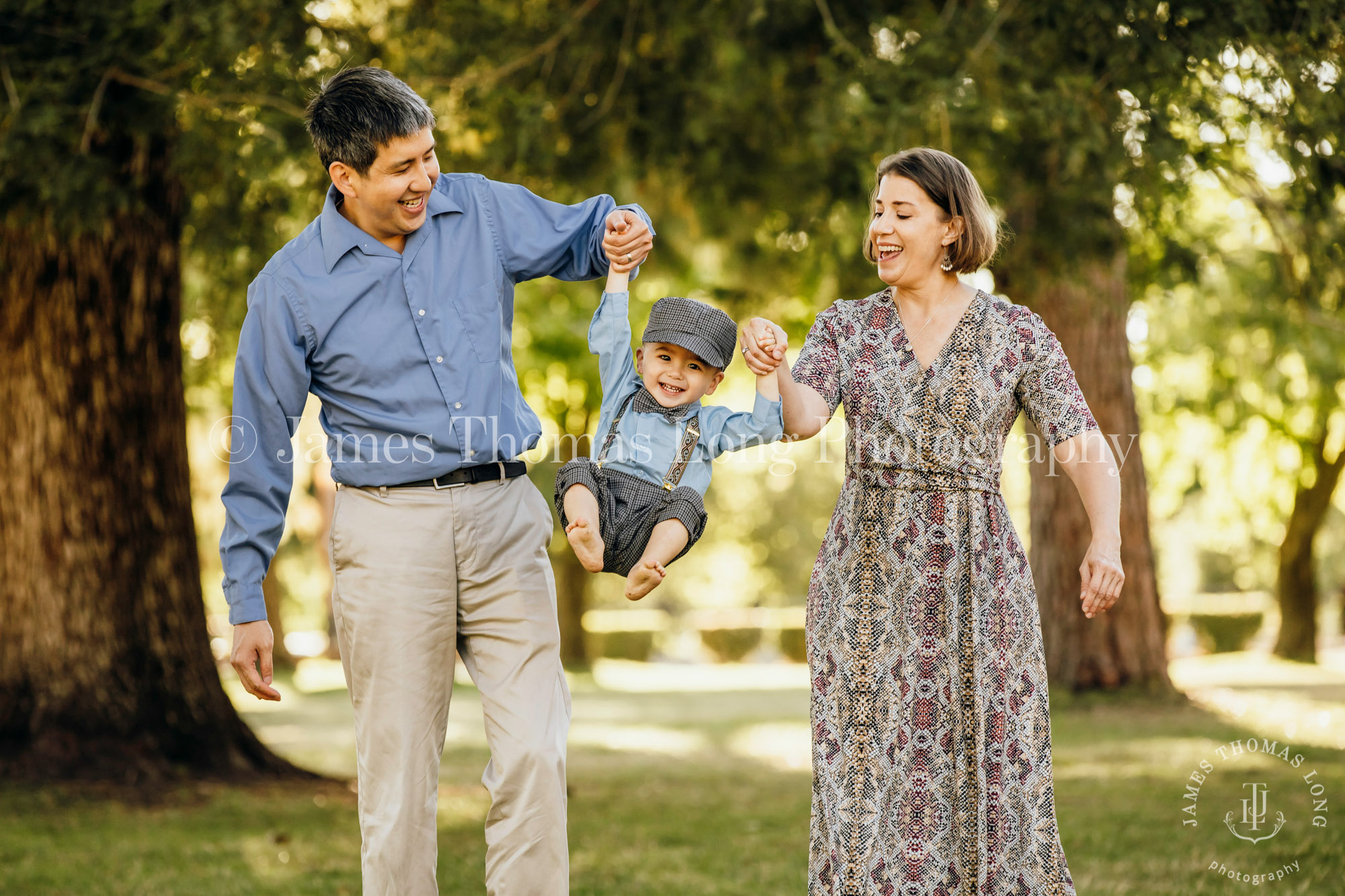 San FrBaby photography session by Snoqualmie family photographer James Thomas Long Photography