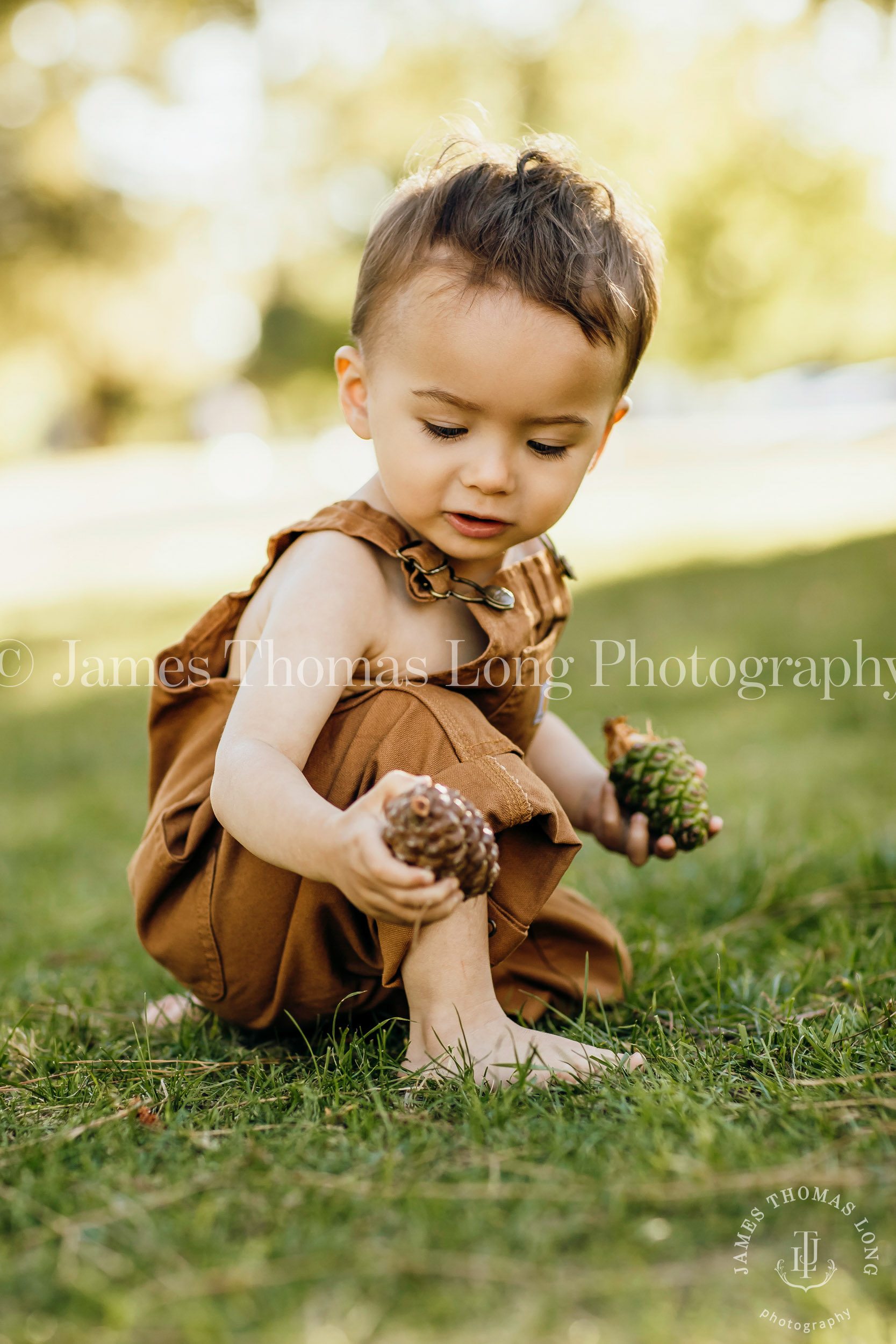 San FrBaby photography session by Snoqualmie family photographer James Thomas Long Photography