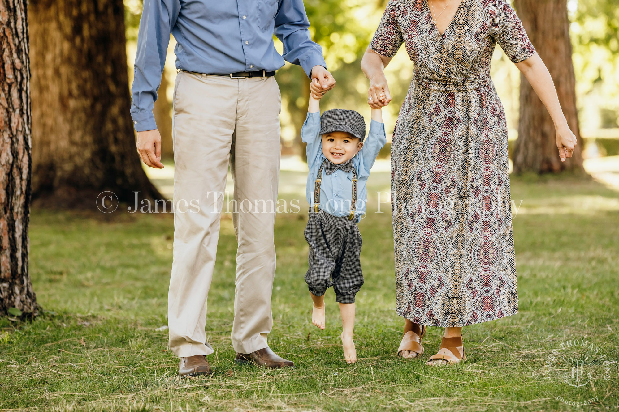 San FrBaby photography session by Snoqualmie family photographer James Thomas Long Photography