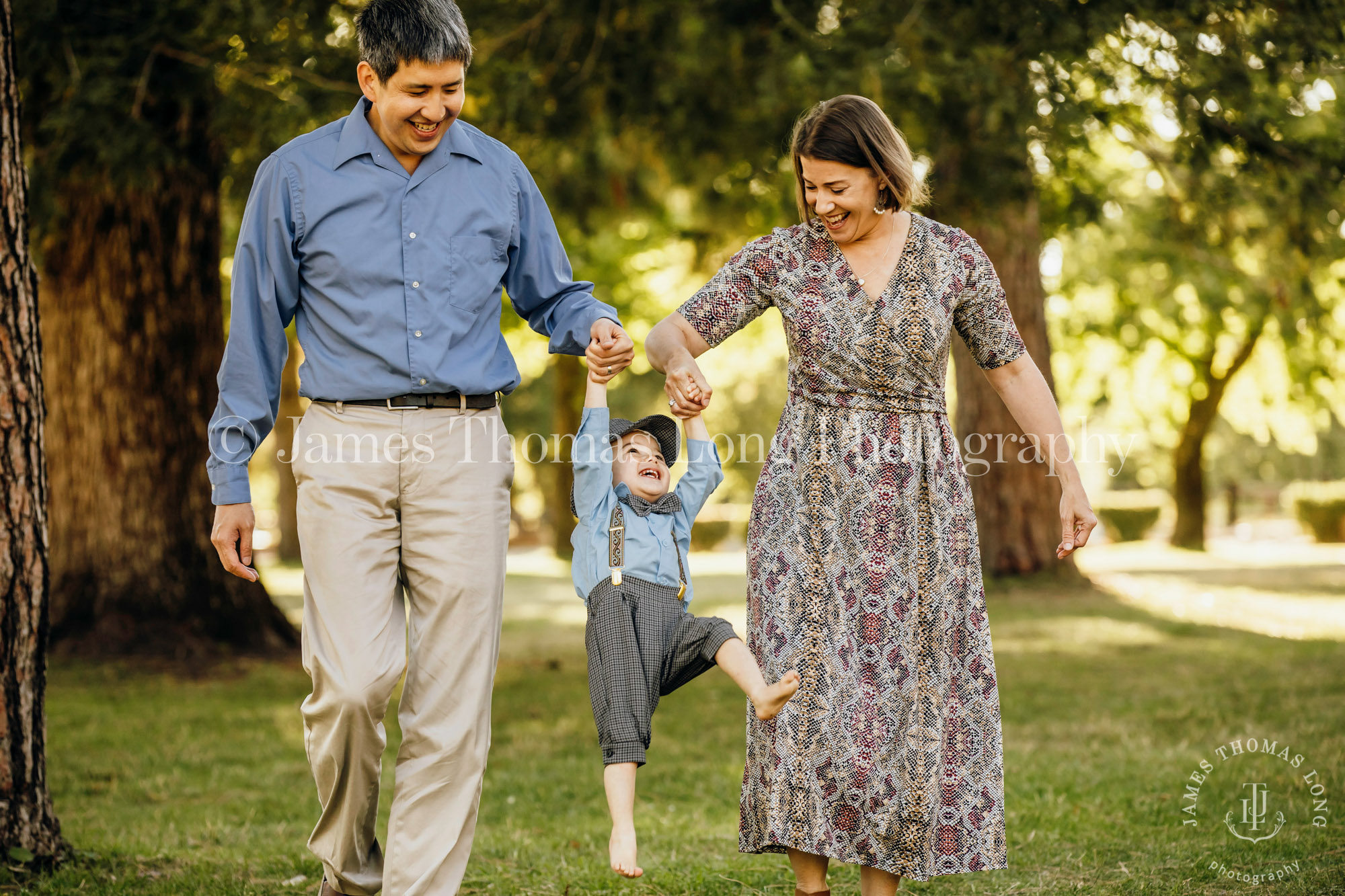 San FrBaby photography session by Snoqualmie family photographer James Thomas Long Photography