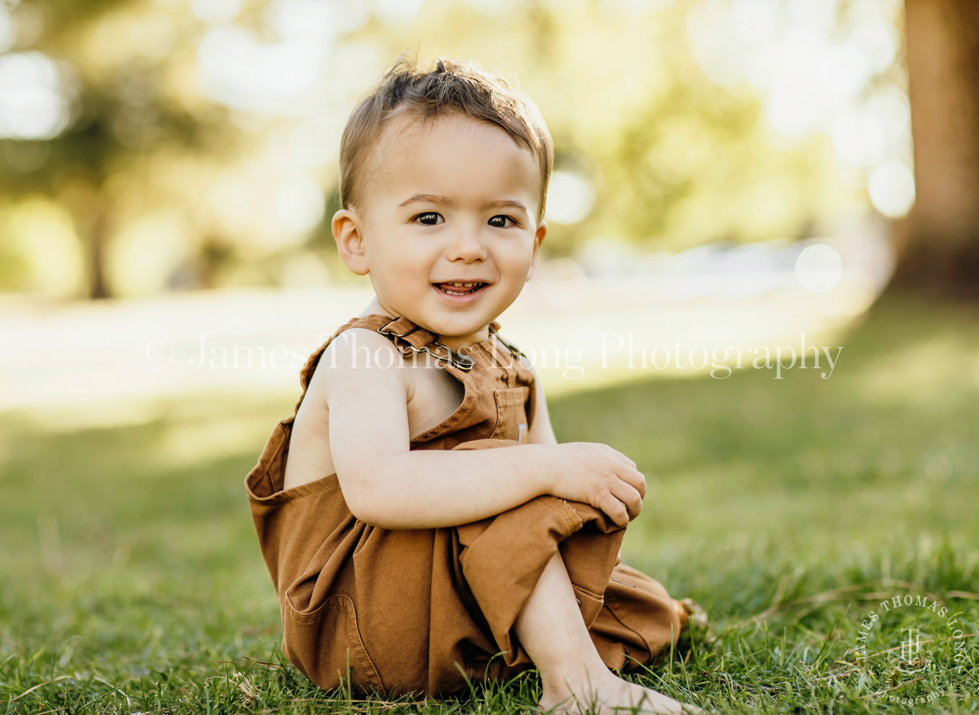 San FrBaby photography session by Snoqualmie family photographer James Thomas Long Photography