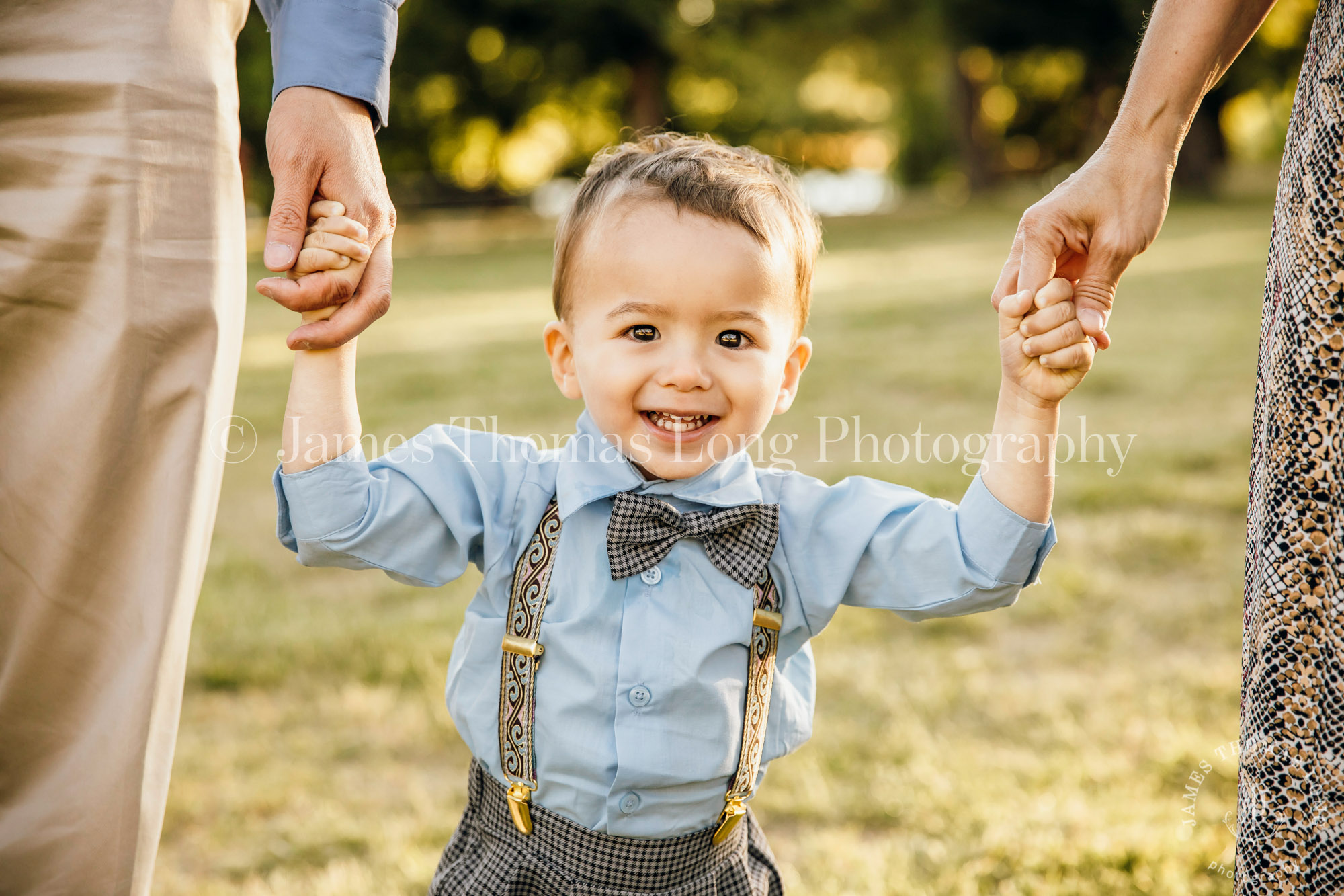 San FrBaby photography session by Snoqualmie family photographer James Thomas Long Photography