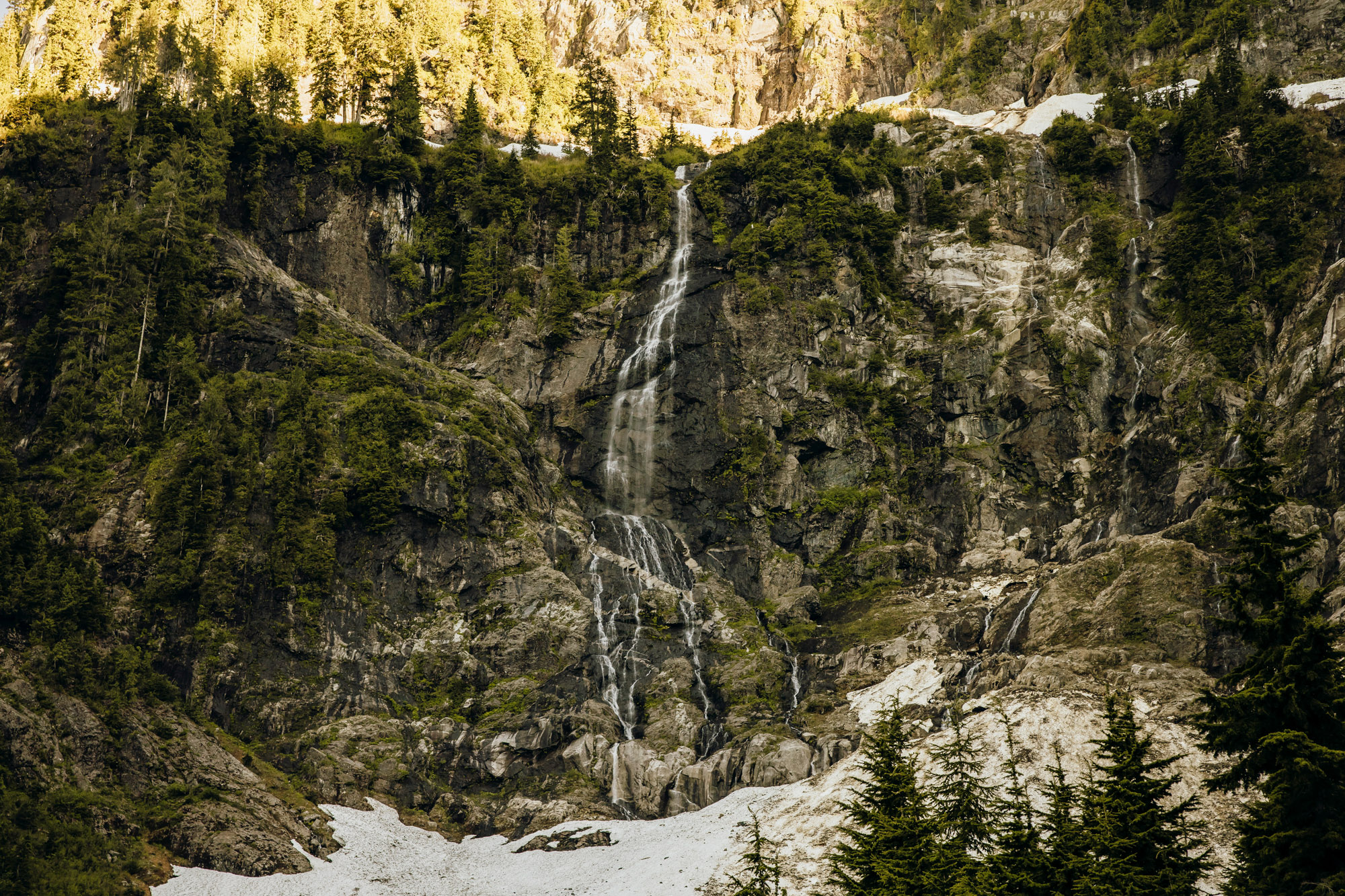 Cascade Mountain adventure engagement session by Seattle wedding photographer James Thomas Long Photography